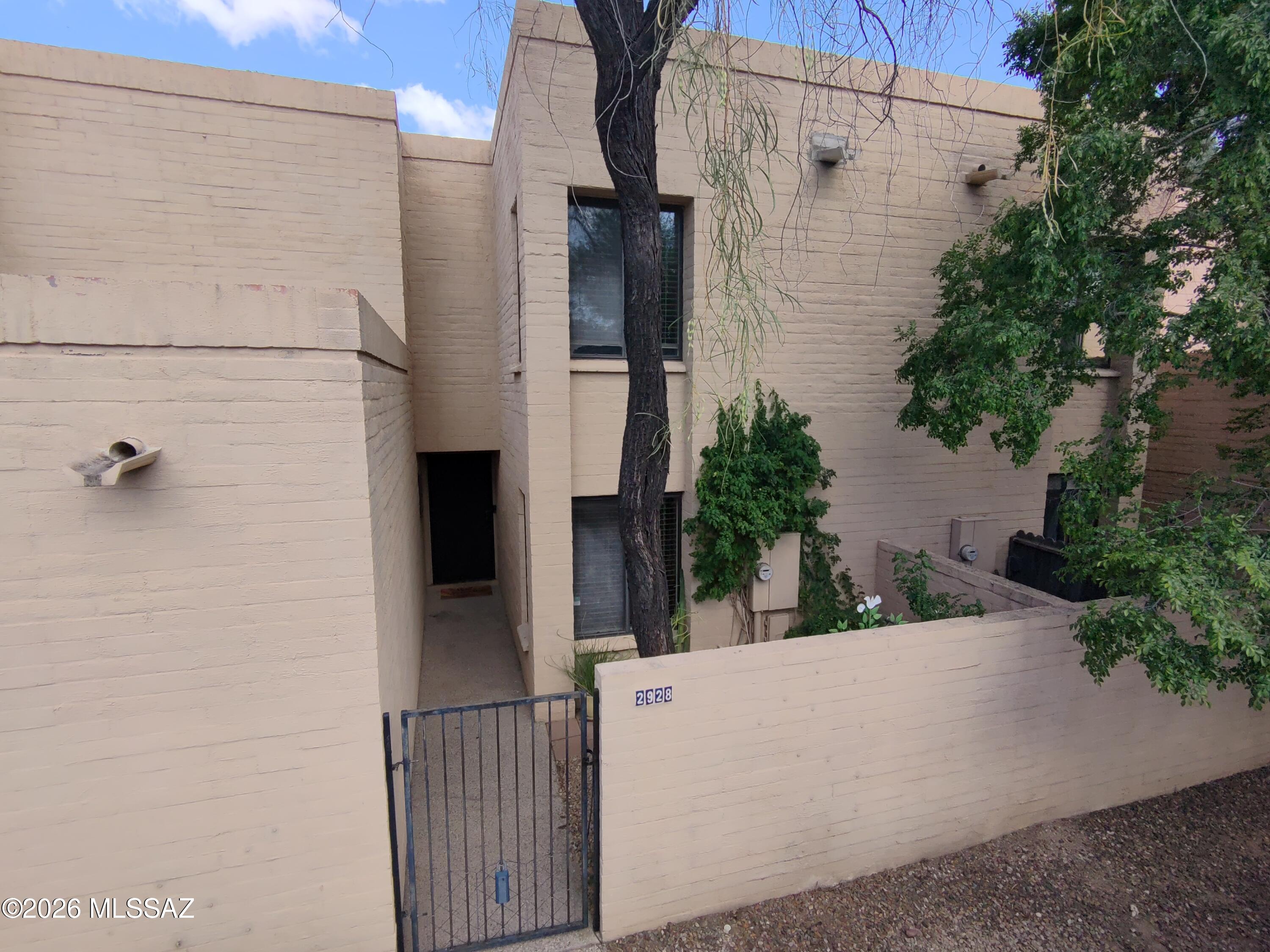 Tucson Racquet Club Th Resub - Residential
