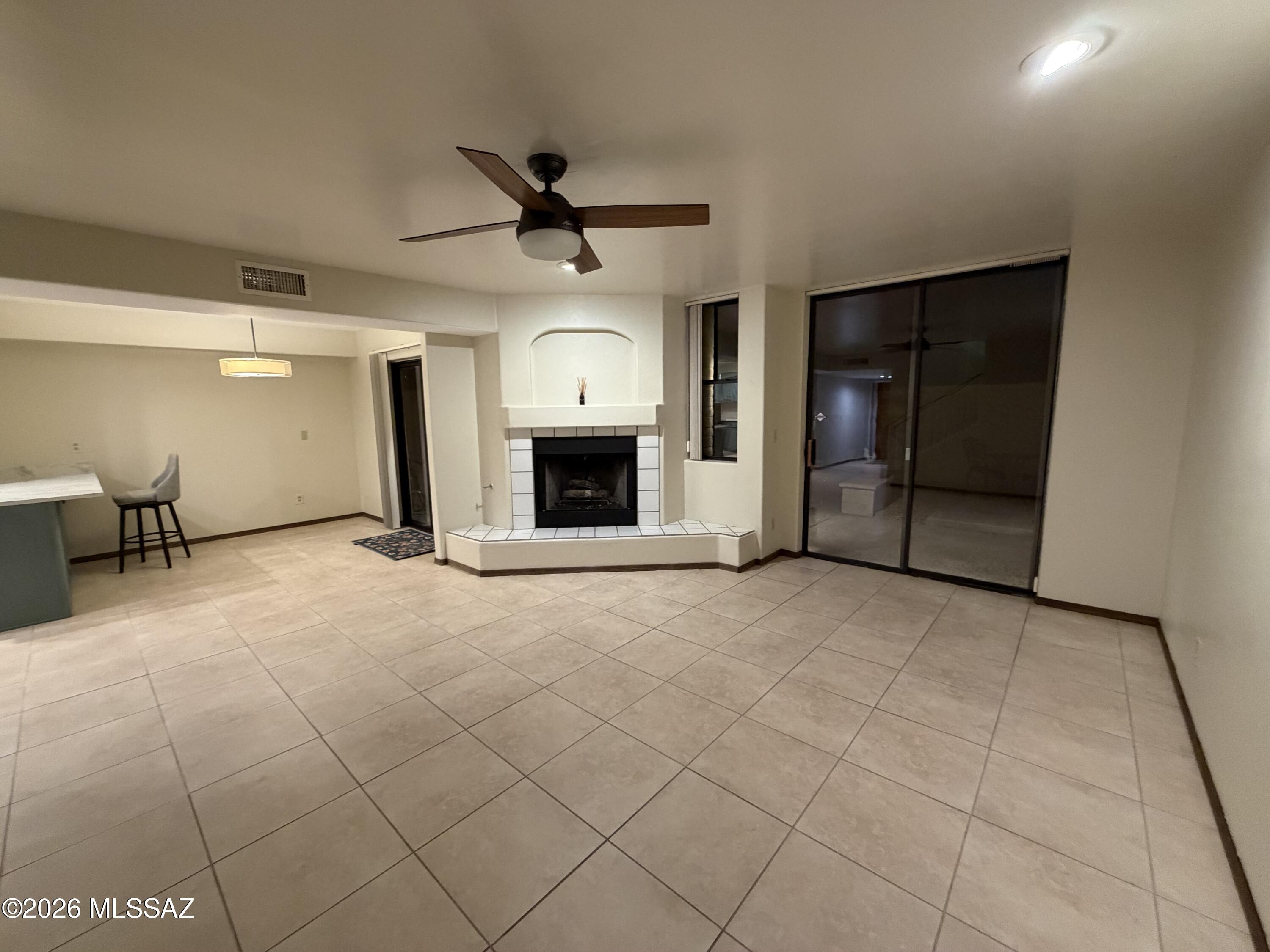 Tucson Racquet Club Th Resub - Residential