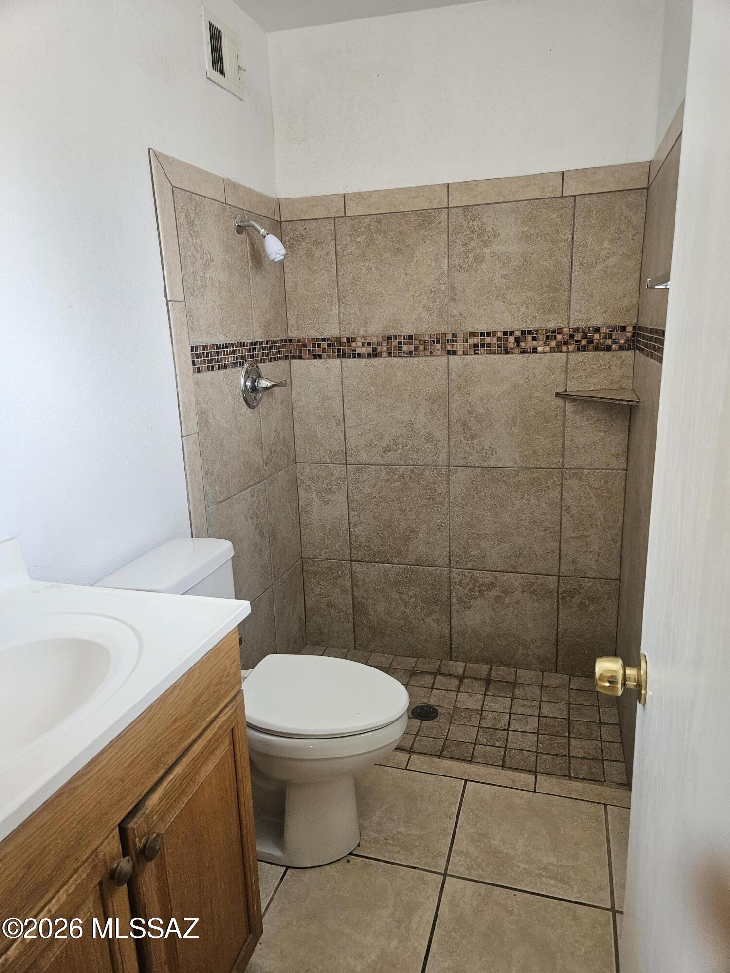 Silverlake Park (1-29) - Residential Lease