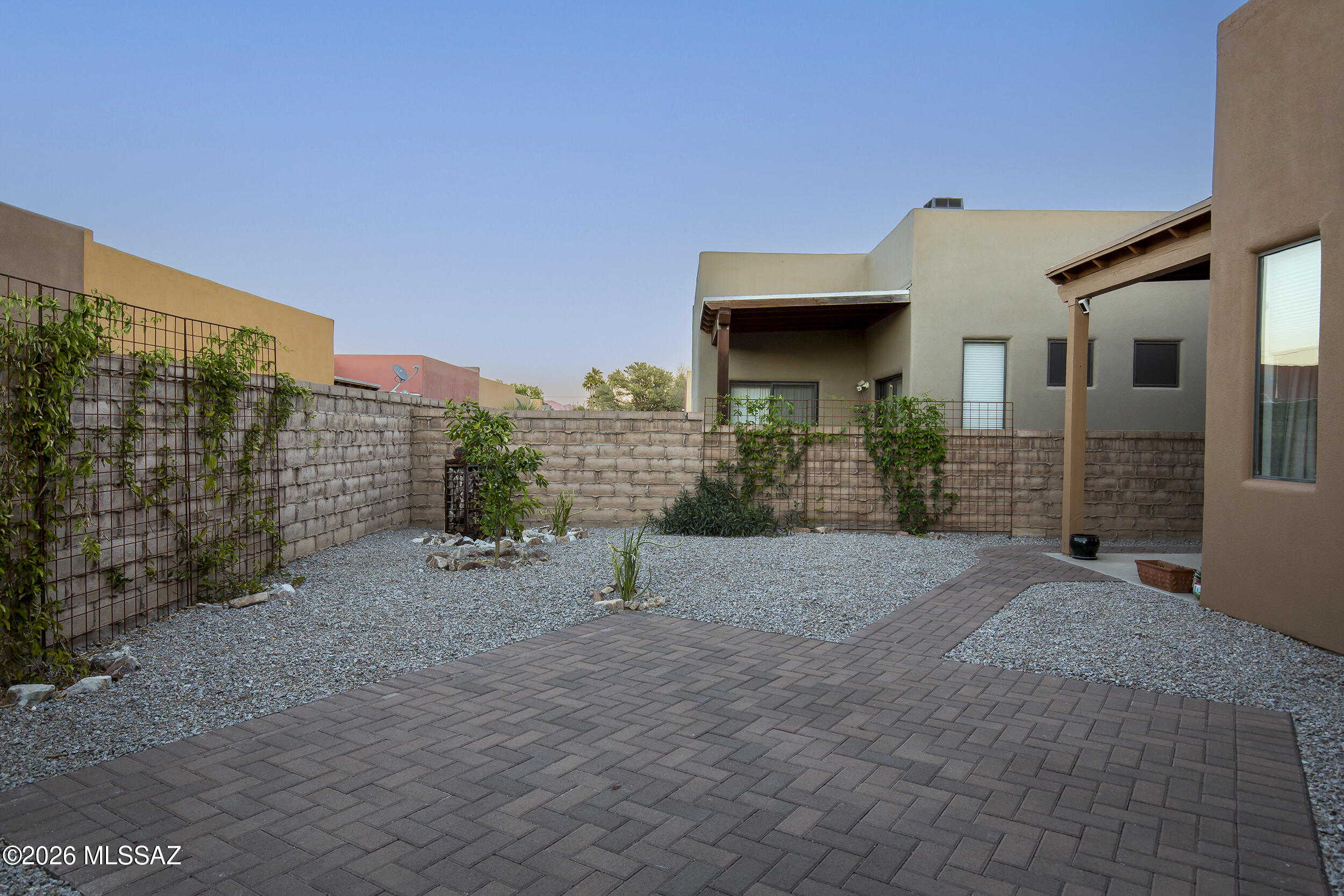 Barrio Centro (1-84) - Residential