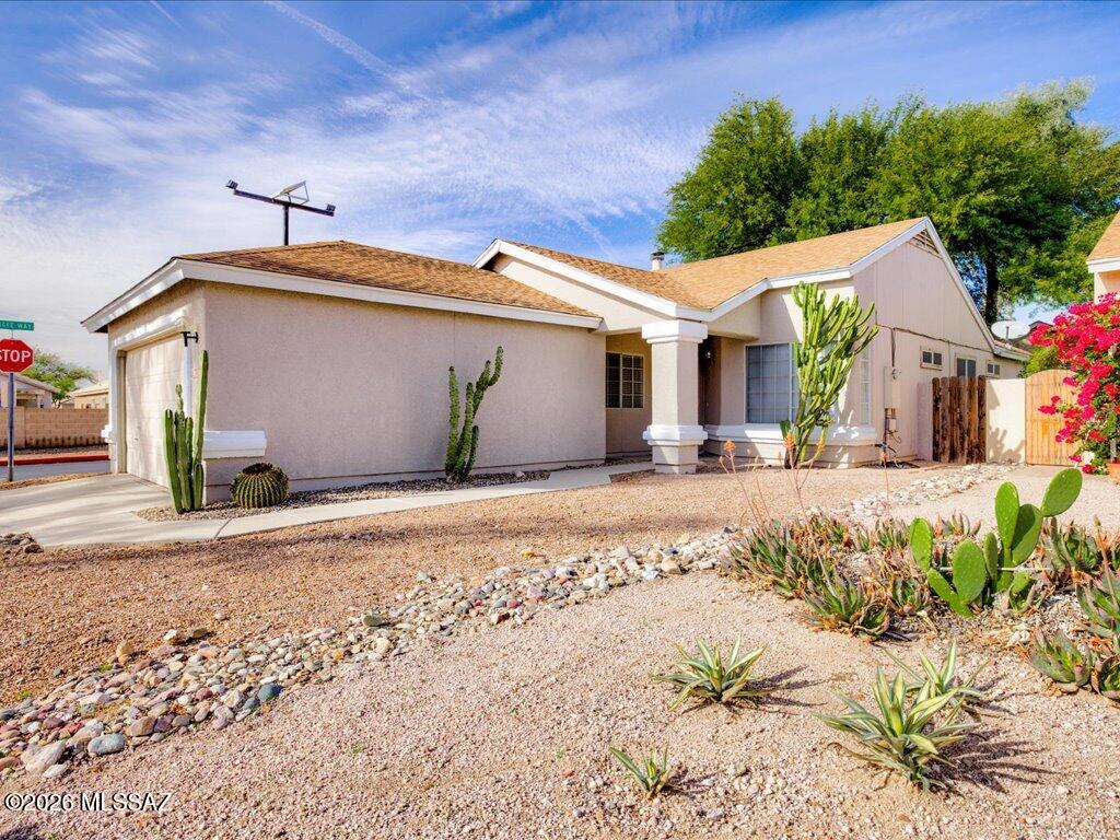 Hobby Horse Ranch (The Patios At) - Residential