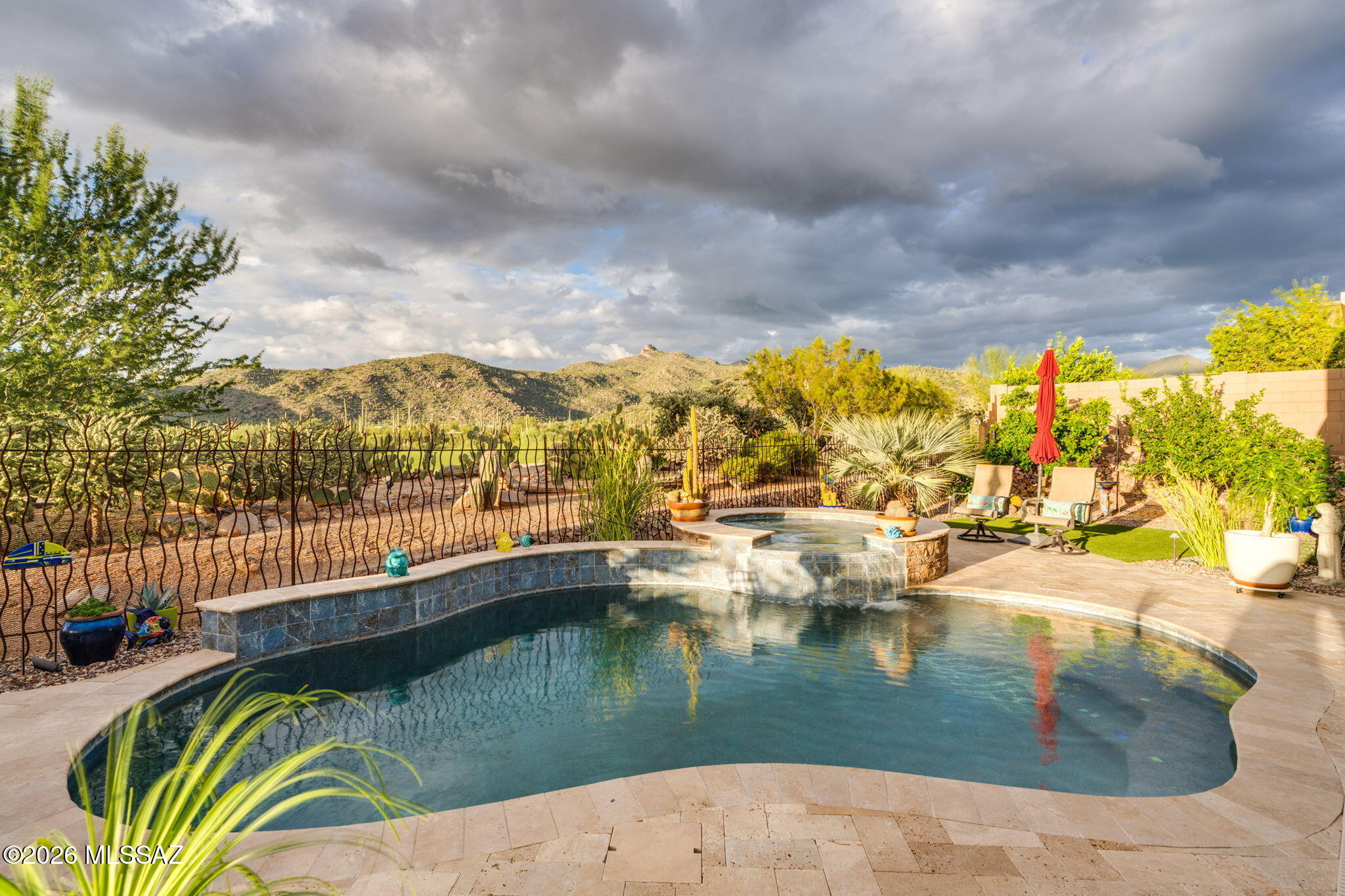 Boulder Bridge Pass At Dove Mountain SQ20132910078 - Residential