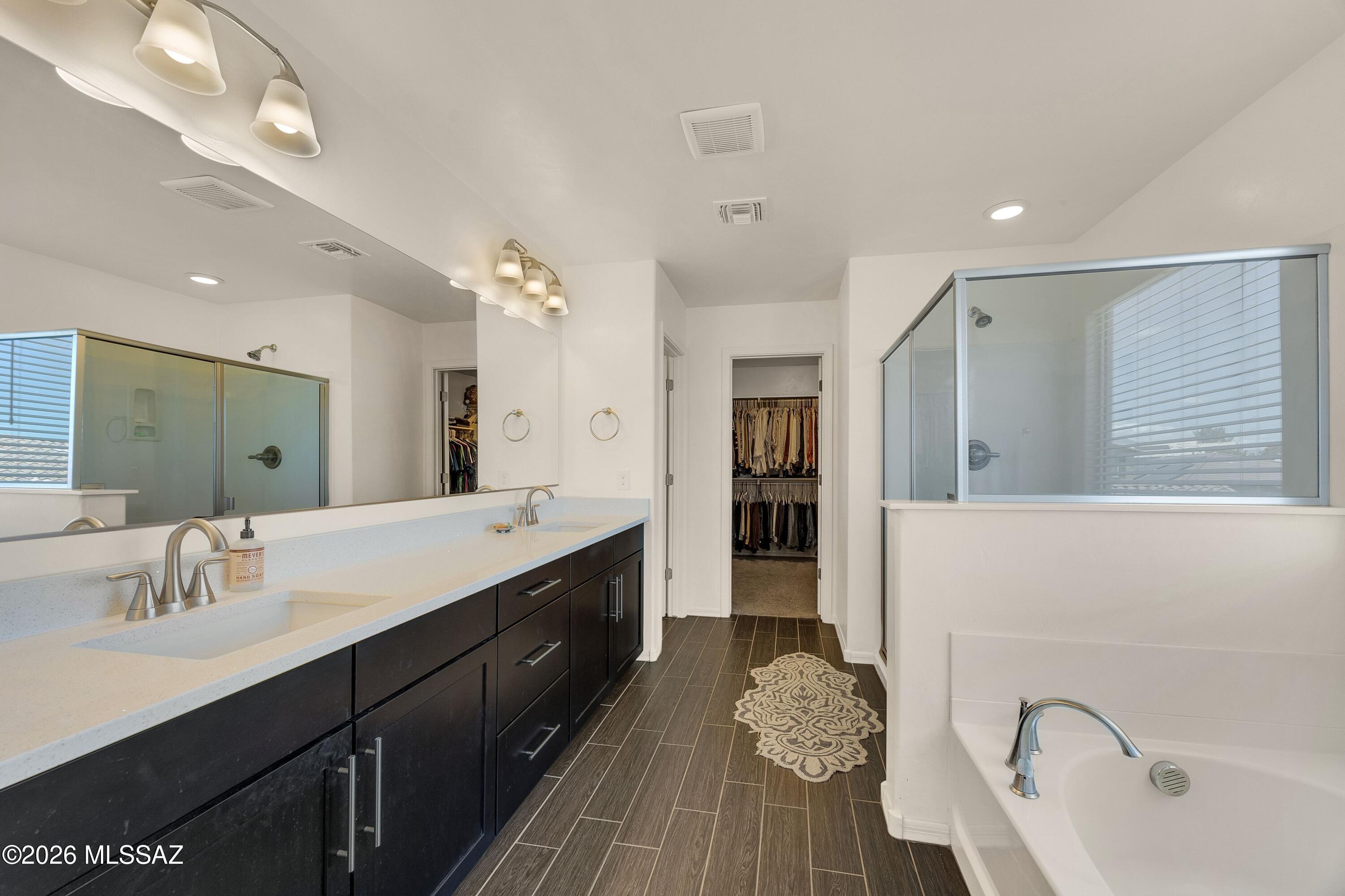 Linda Vista Heights SQ20161440591 - Residential