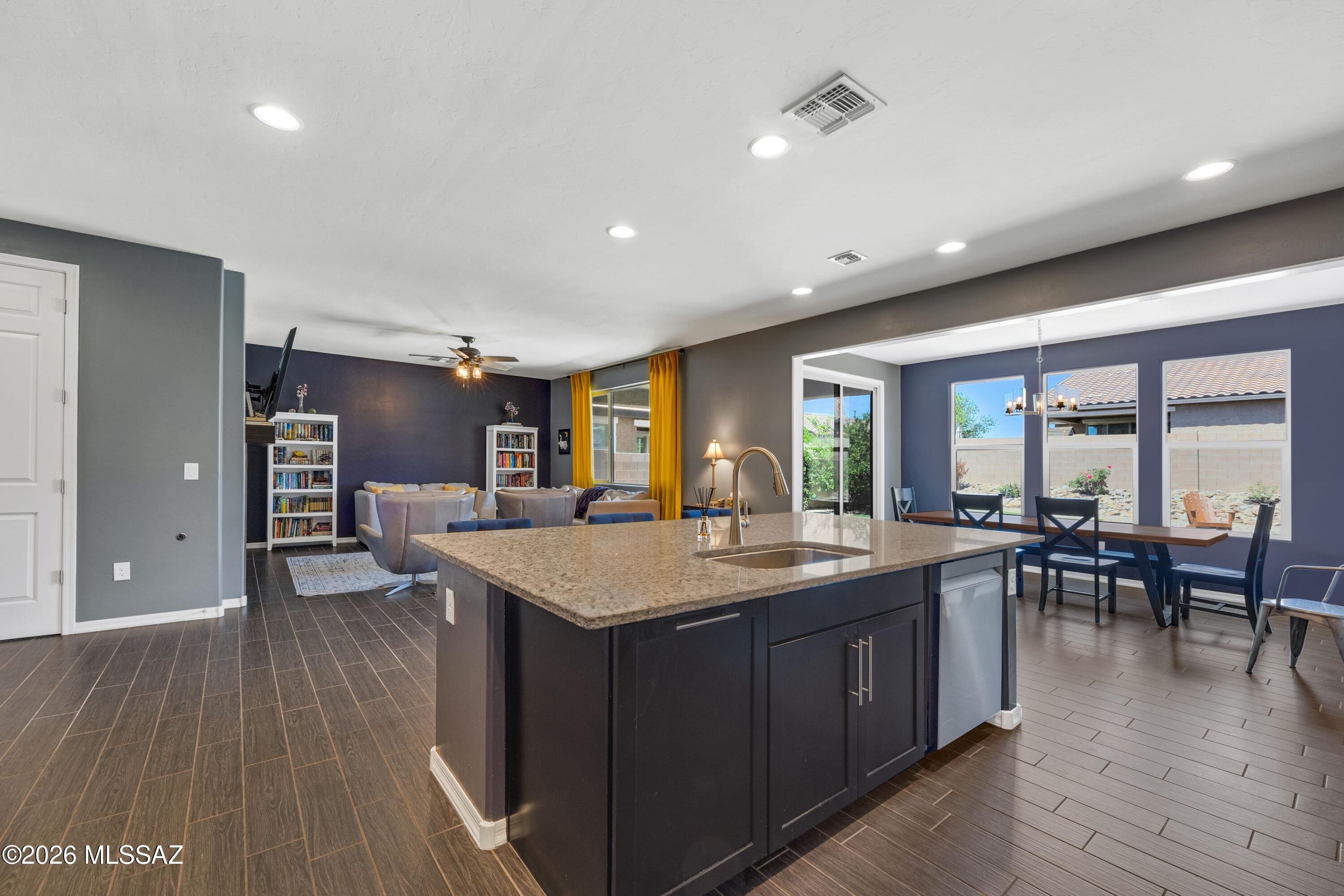 Linda Vista Heights SQ20161440591 - Residential