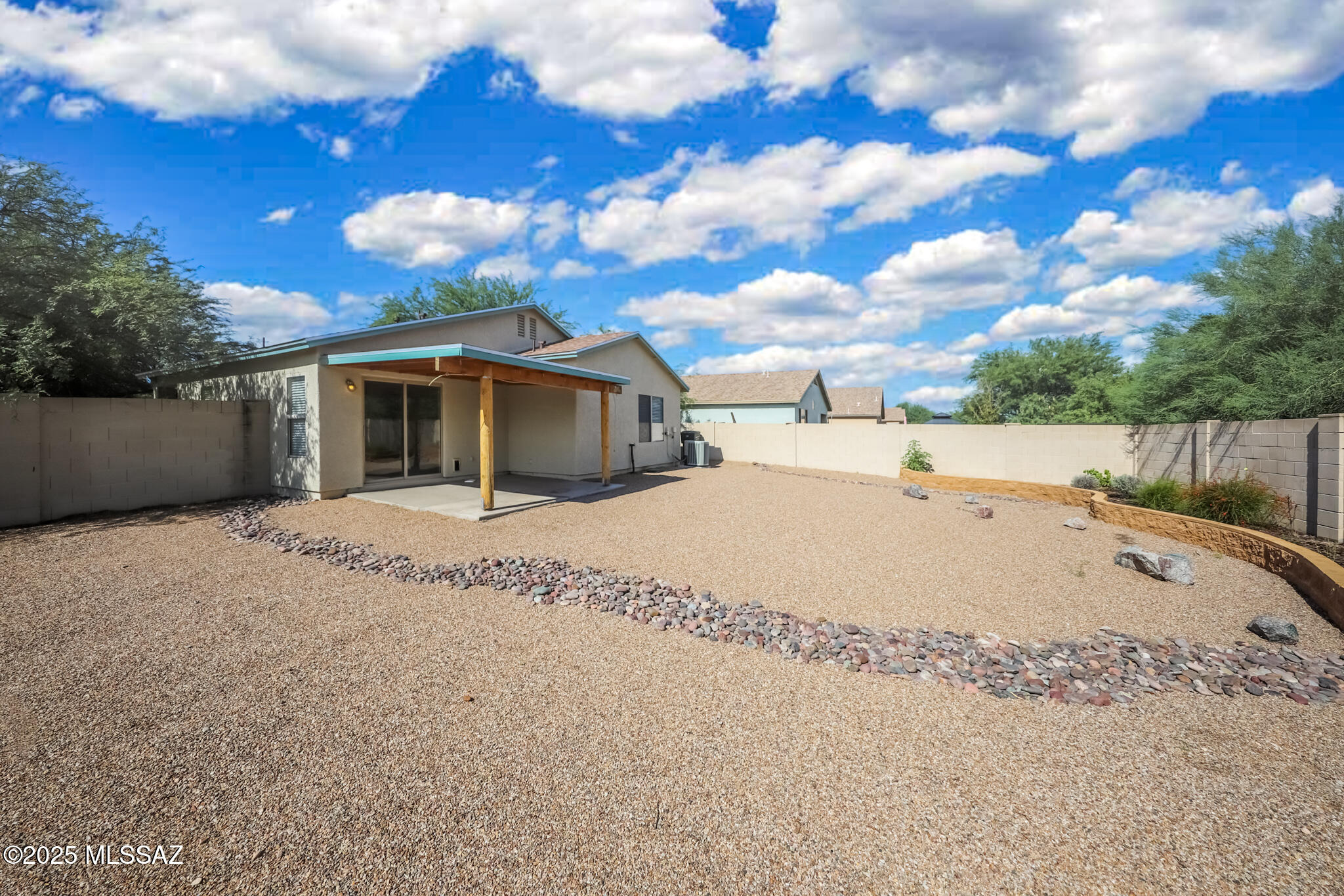 Hacienda Del Oro (1-78) - Residential
