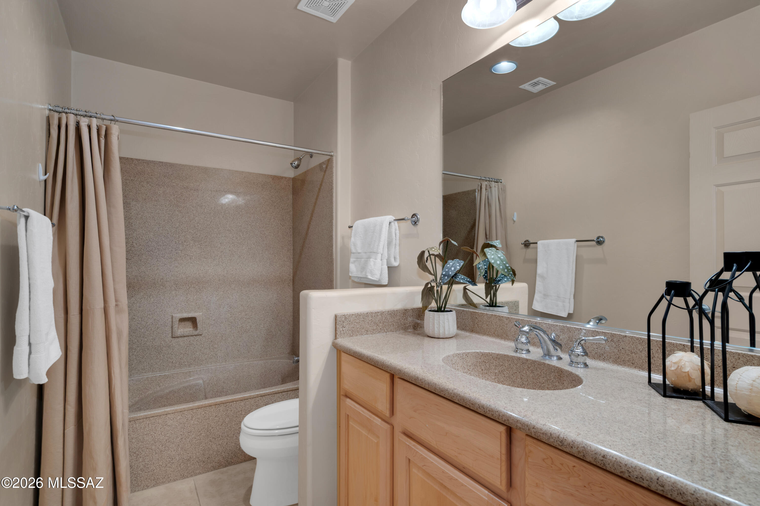 Rancho Del Lago (1-100) - Residential