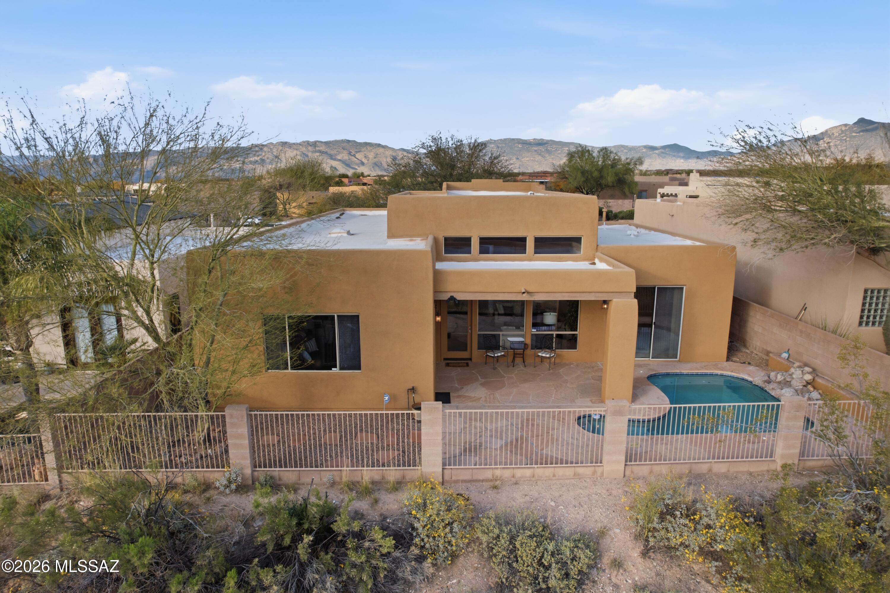 Rancho Del Lago (1-100) - Residential
