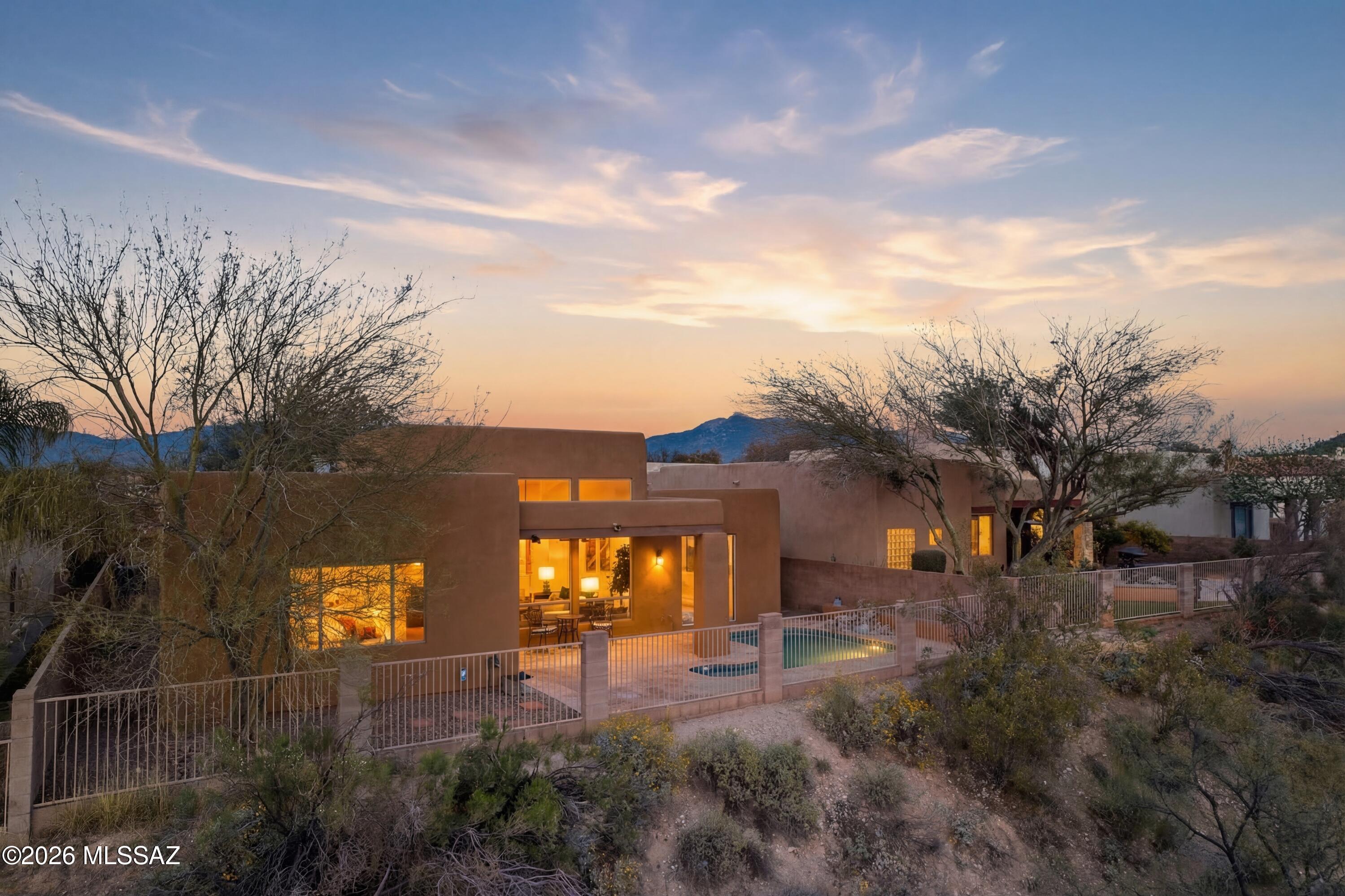 Rancho Del Lago (1-100) - Residential