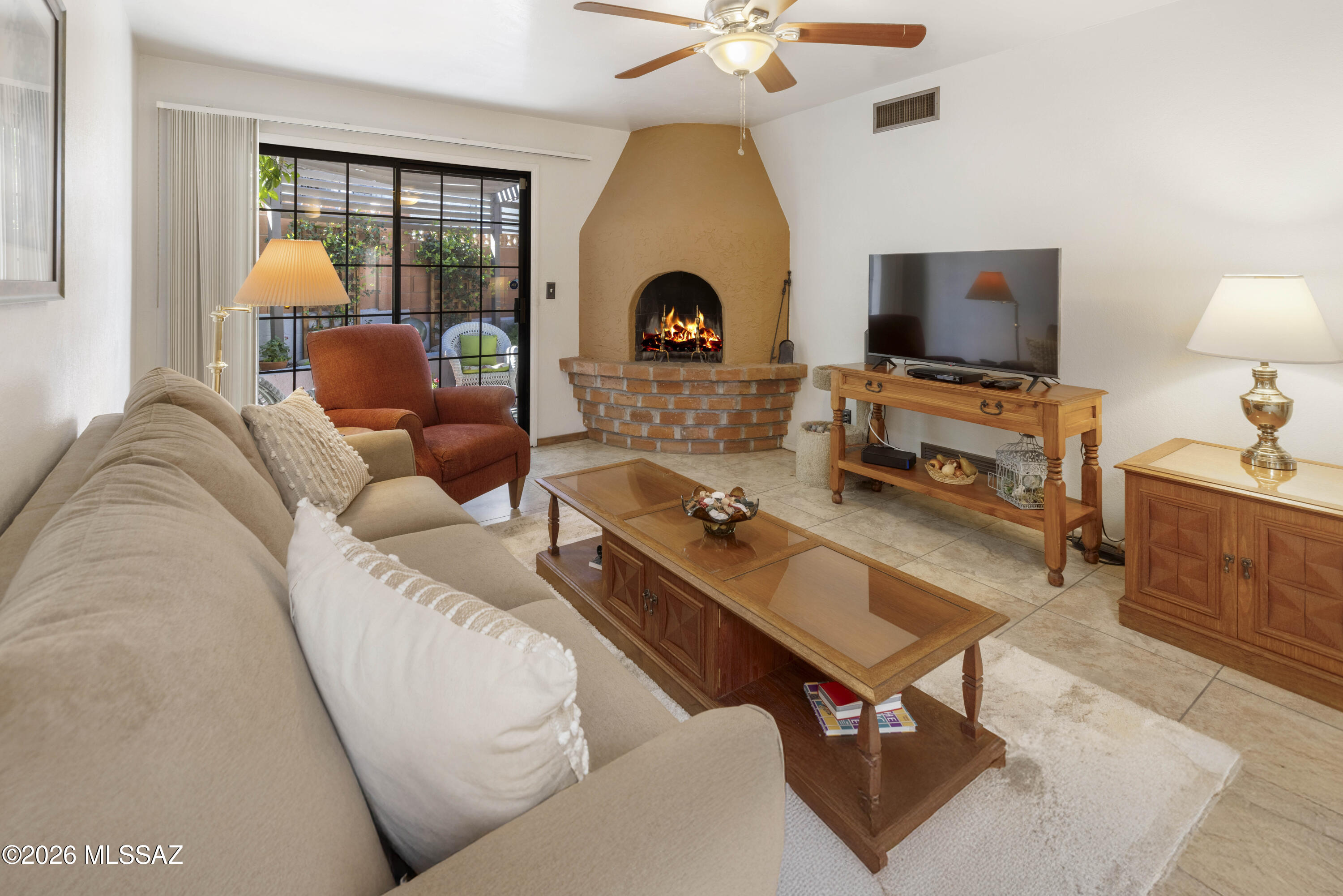 Vista Del Oro Townhouses (1-33) - Residential