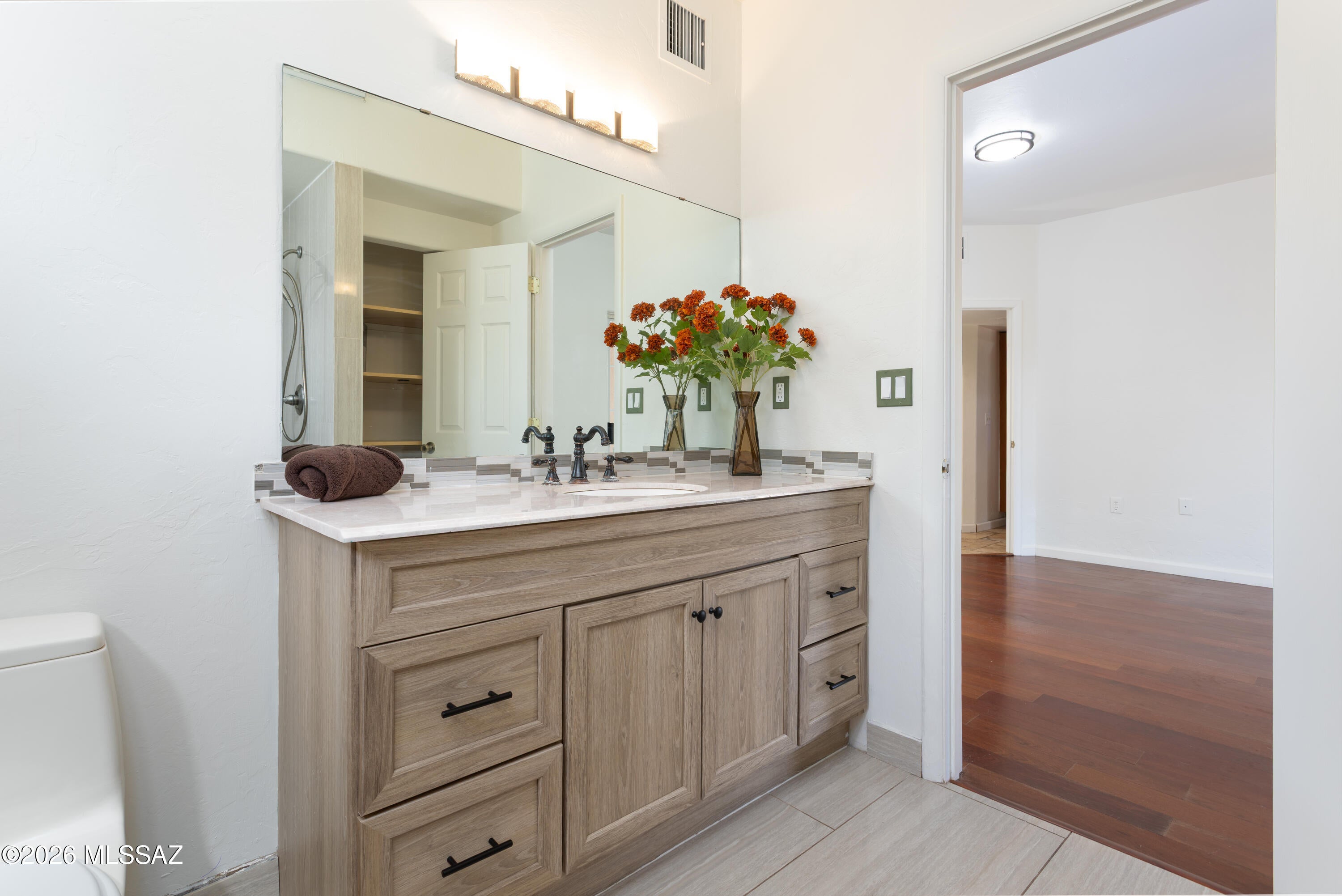 Monte Del Oro (1-187) - Residential