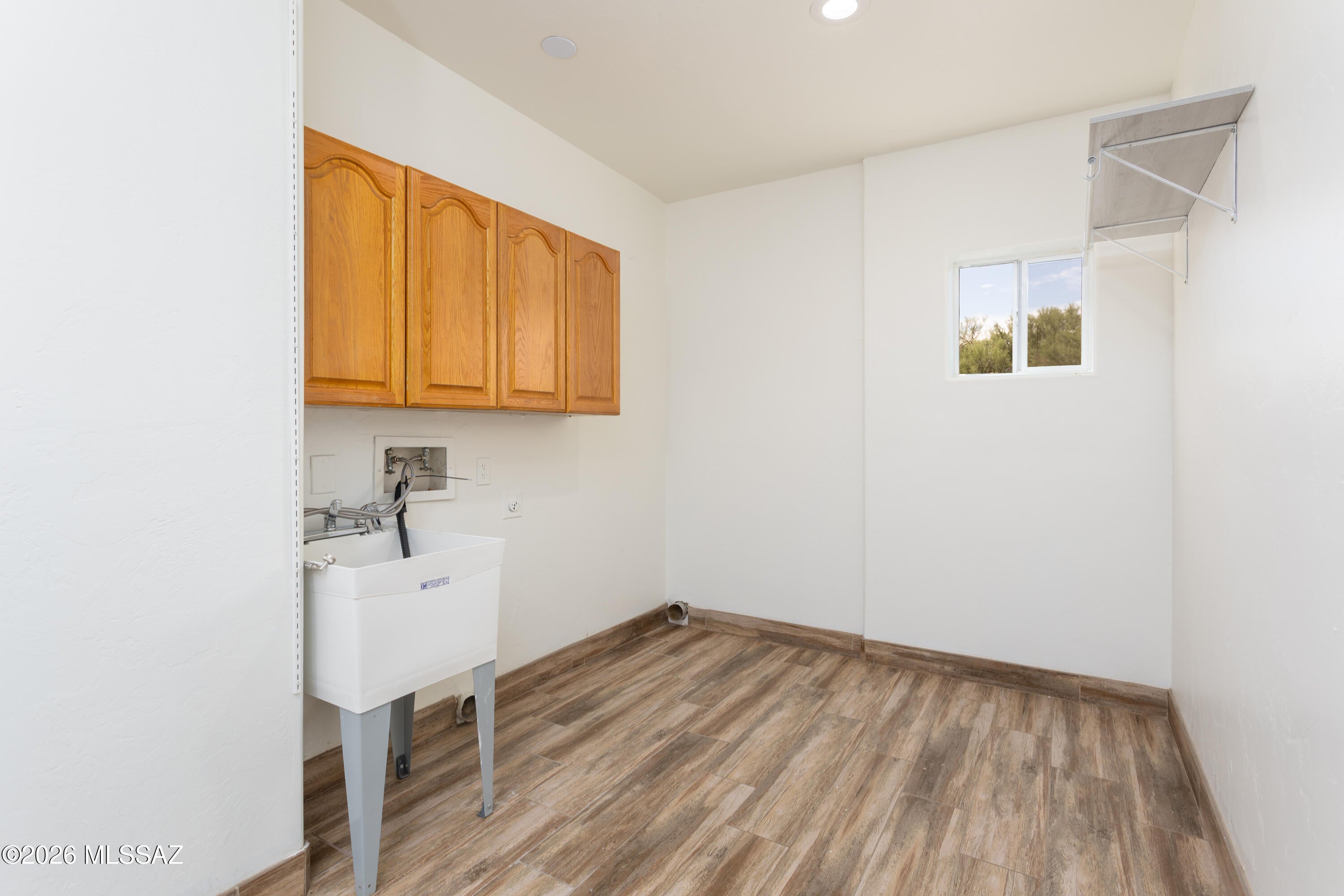 Monte Del Oro (1-187) - Residential