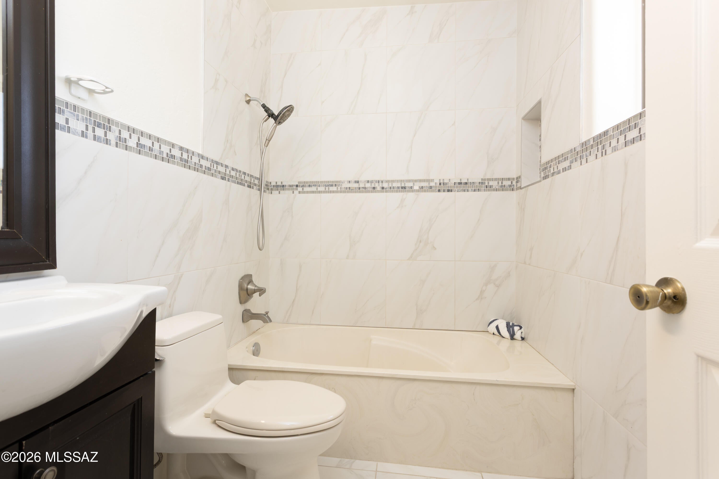 Monte Del Oro (1-187) - Residential