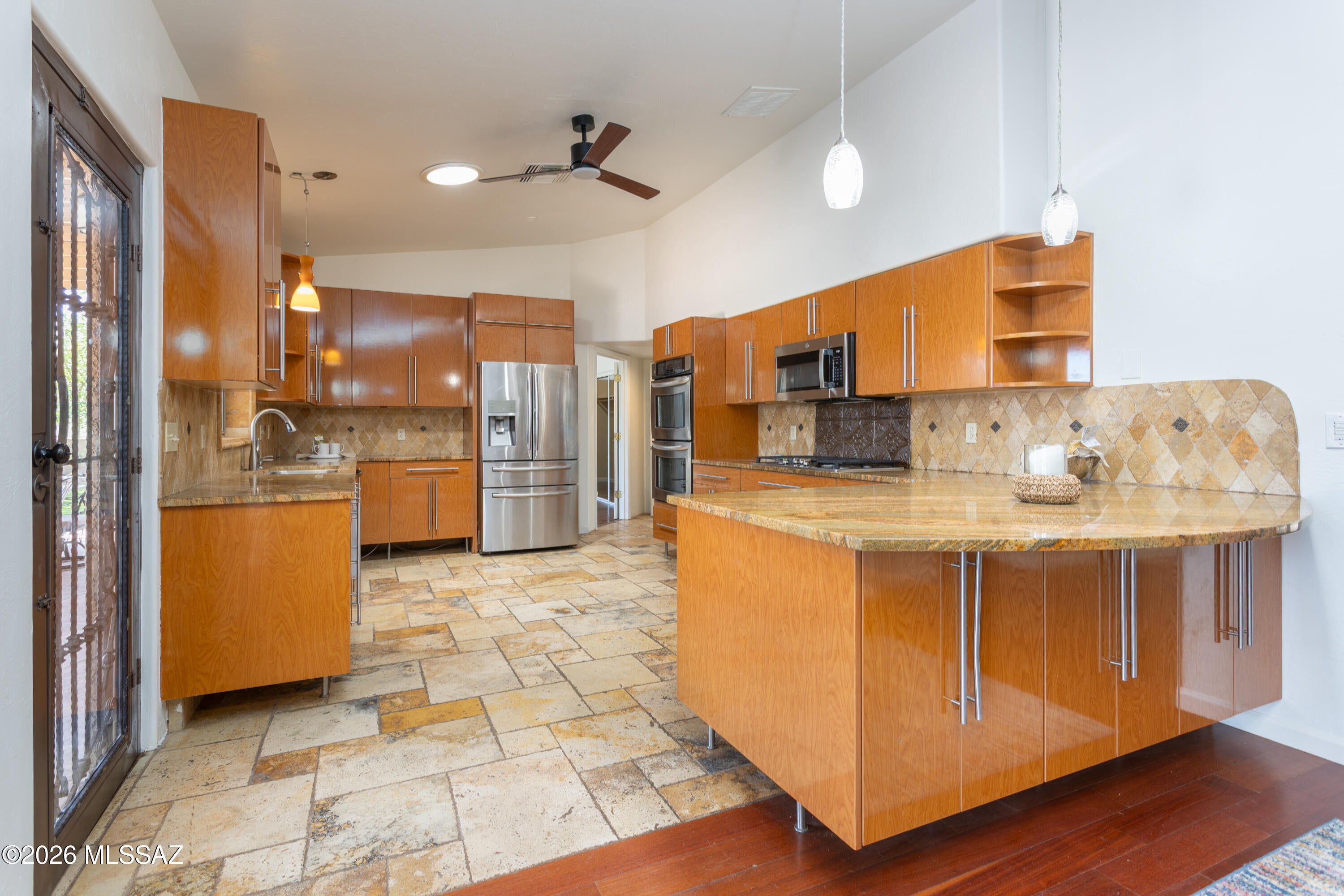 Monte Del Oro (1-187) - Residential