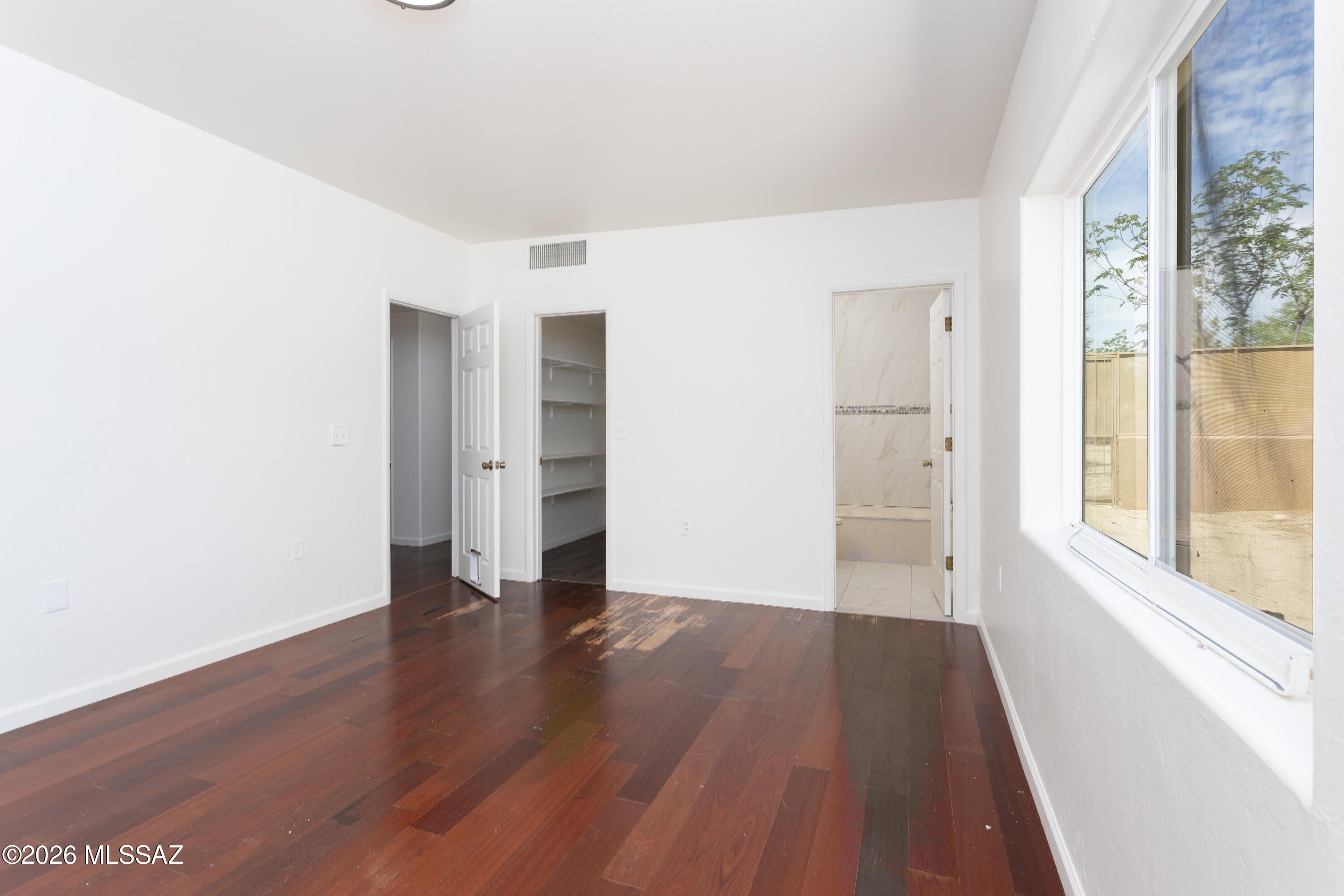 Monte Del Oro (1-187) - Residential