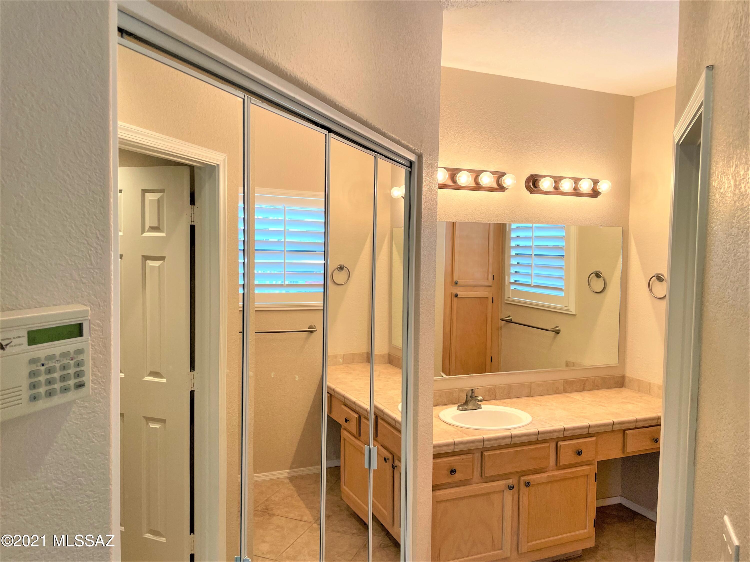 Canyon View At Ventana Condominium (1-264) - Residential Lease