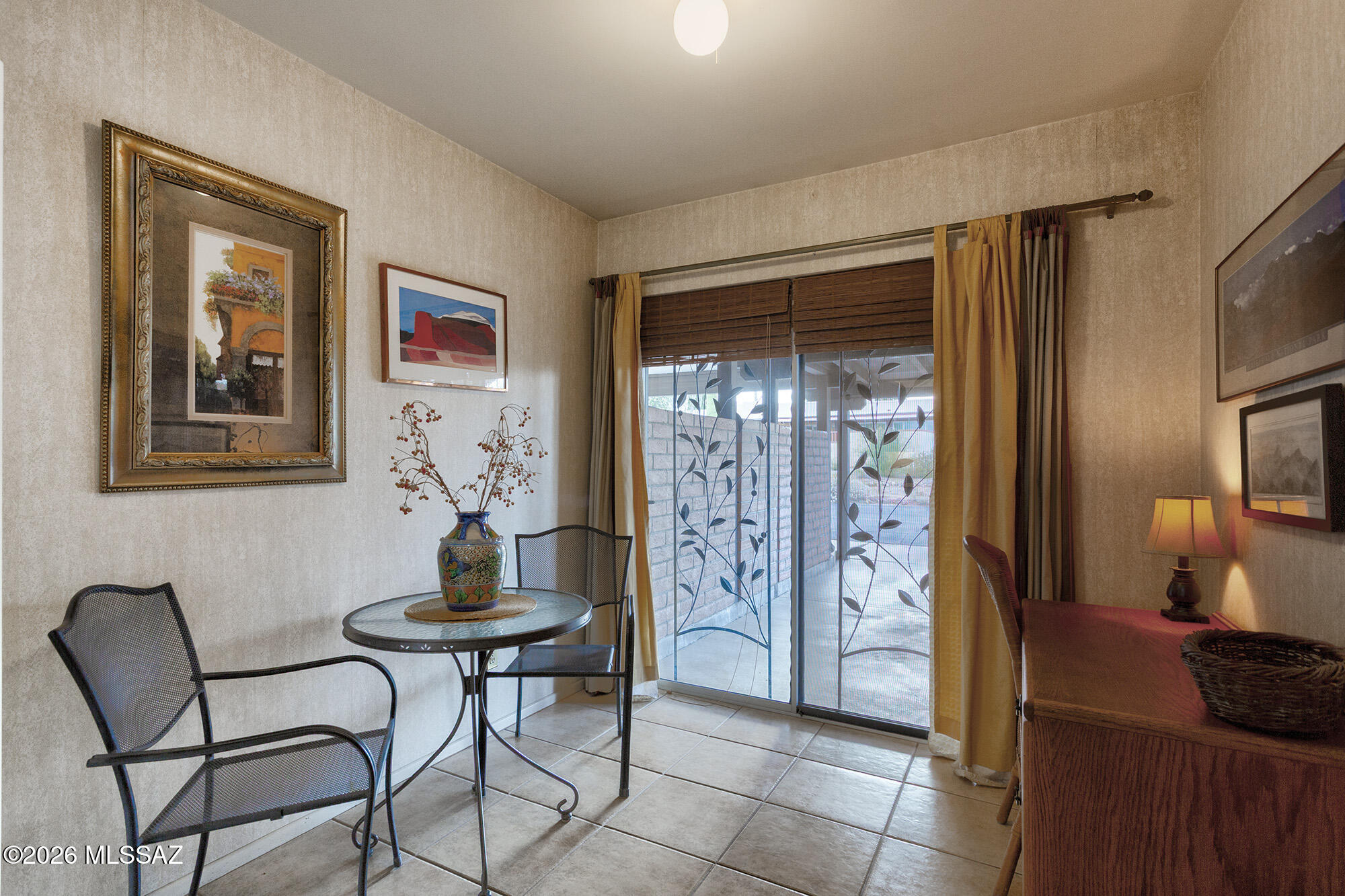 Green Valley Townhouses 4 - Residential