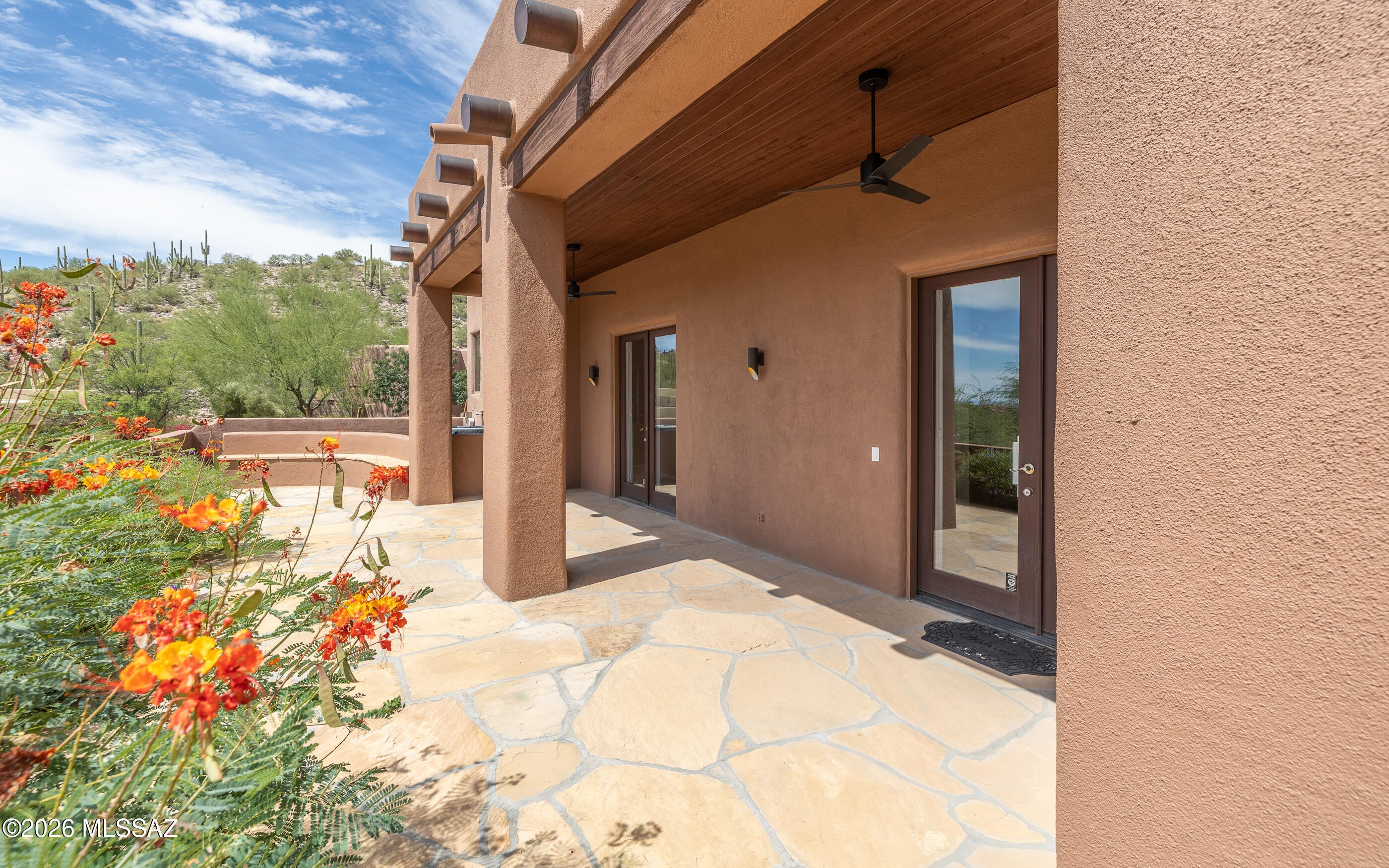 Sabino Mountain (1-290) - Residential