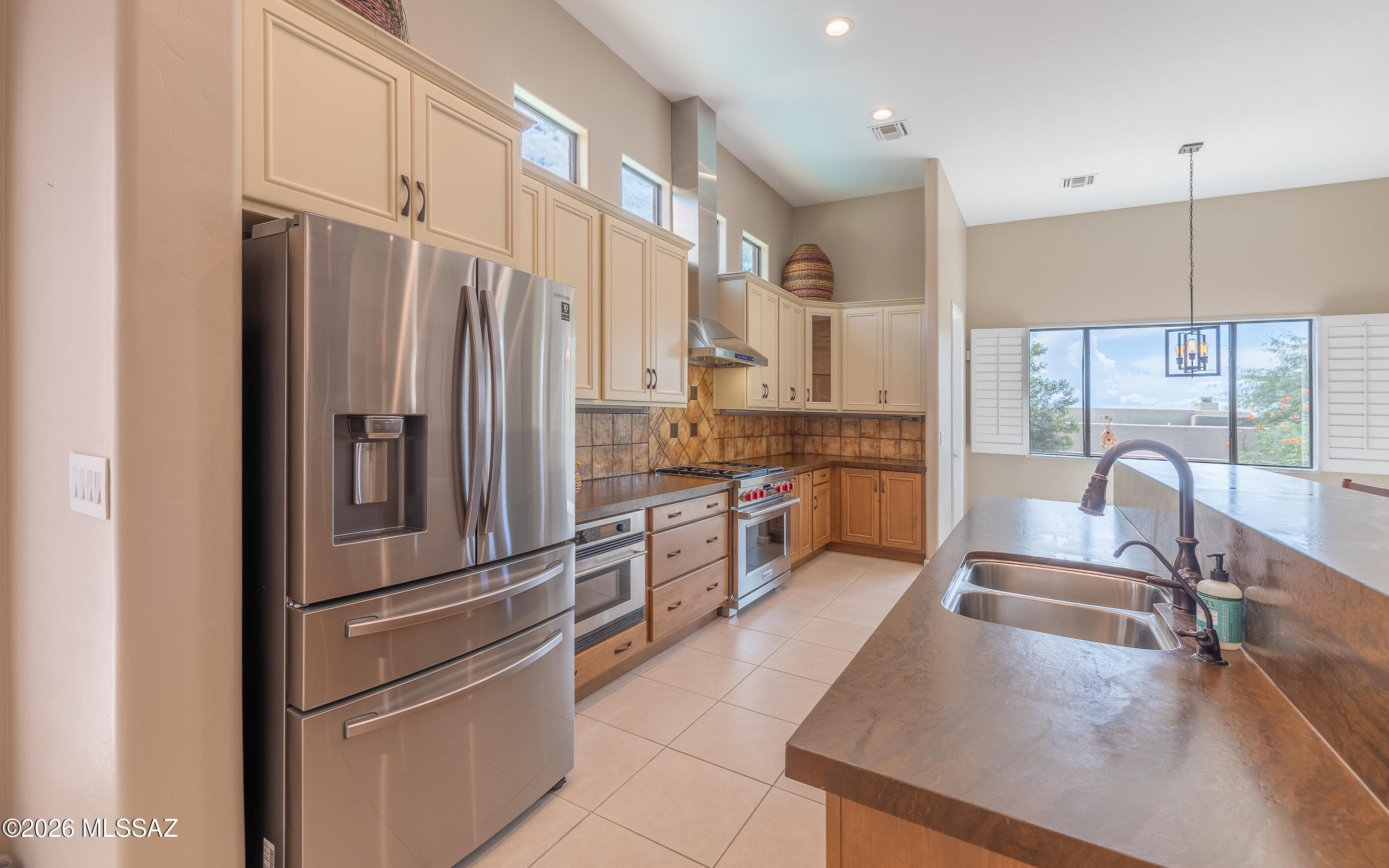 Sabino Mountain (1-290) - Residential