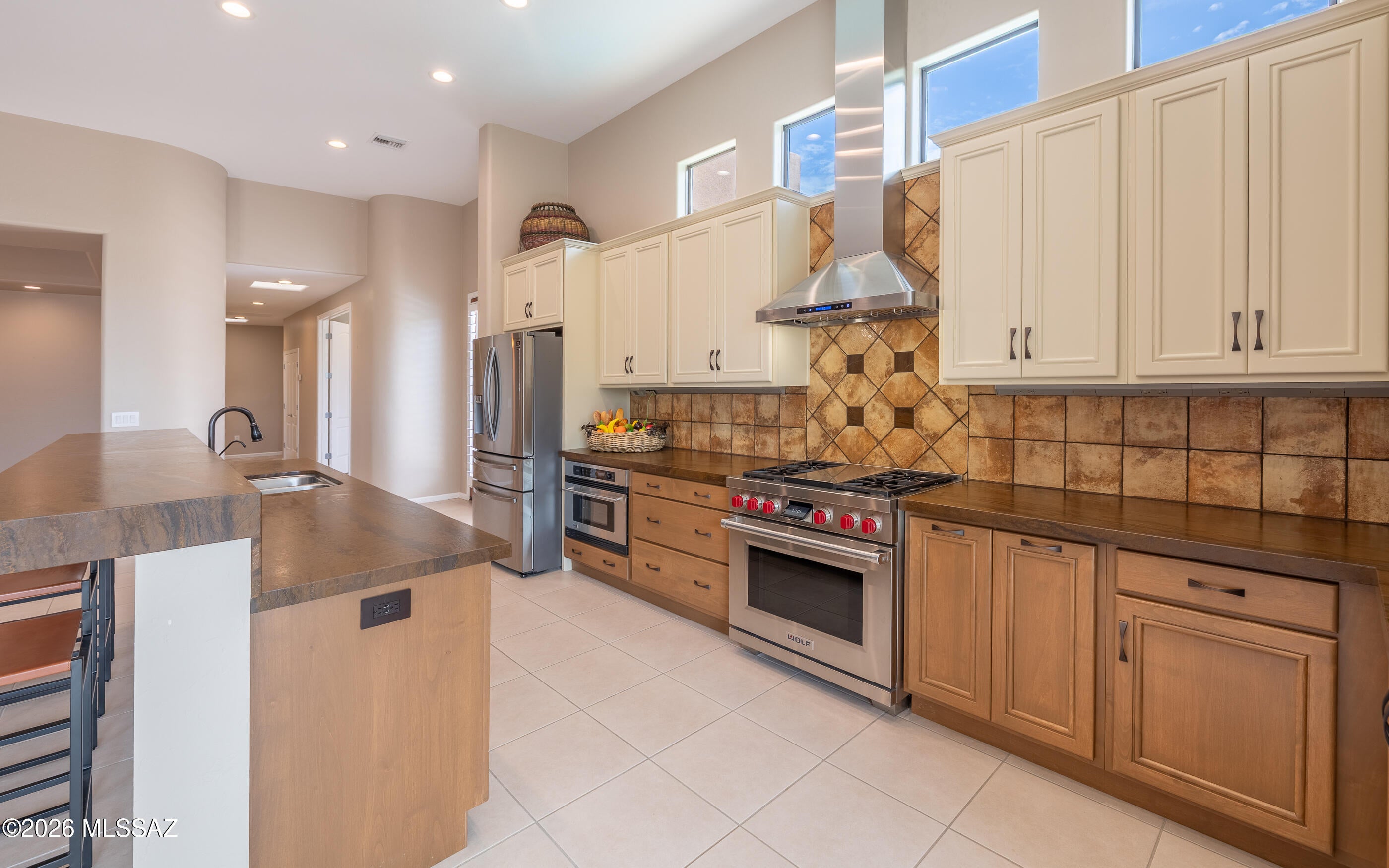Sabino Mountain (1-290) - Residential