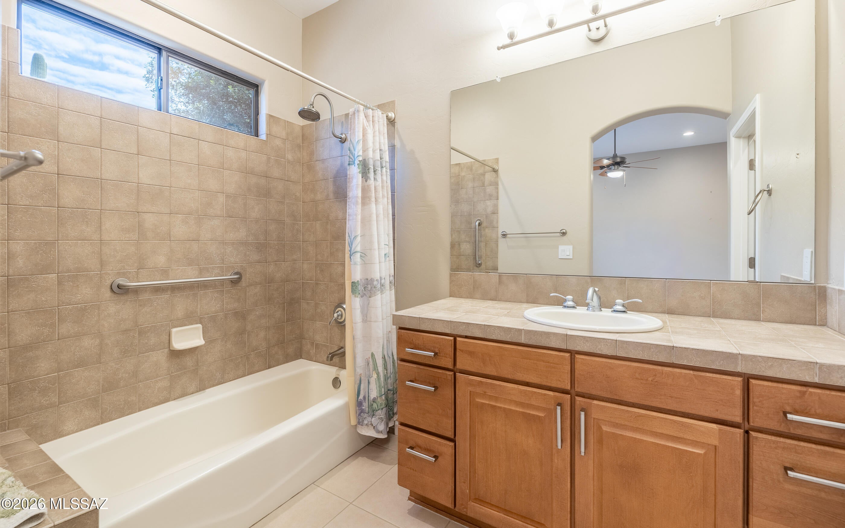 Sabino Mountain (1-290) - Residential