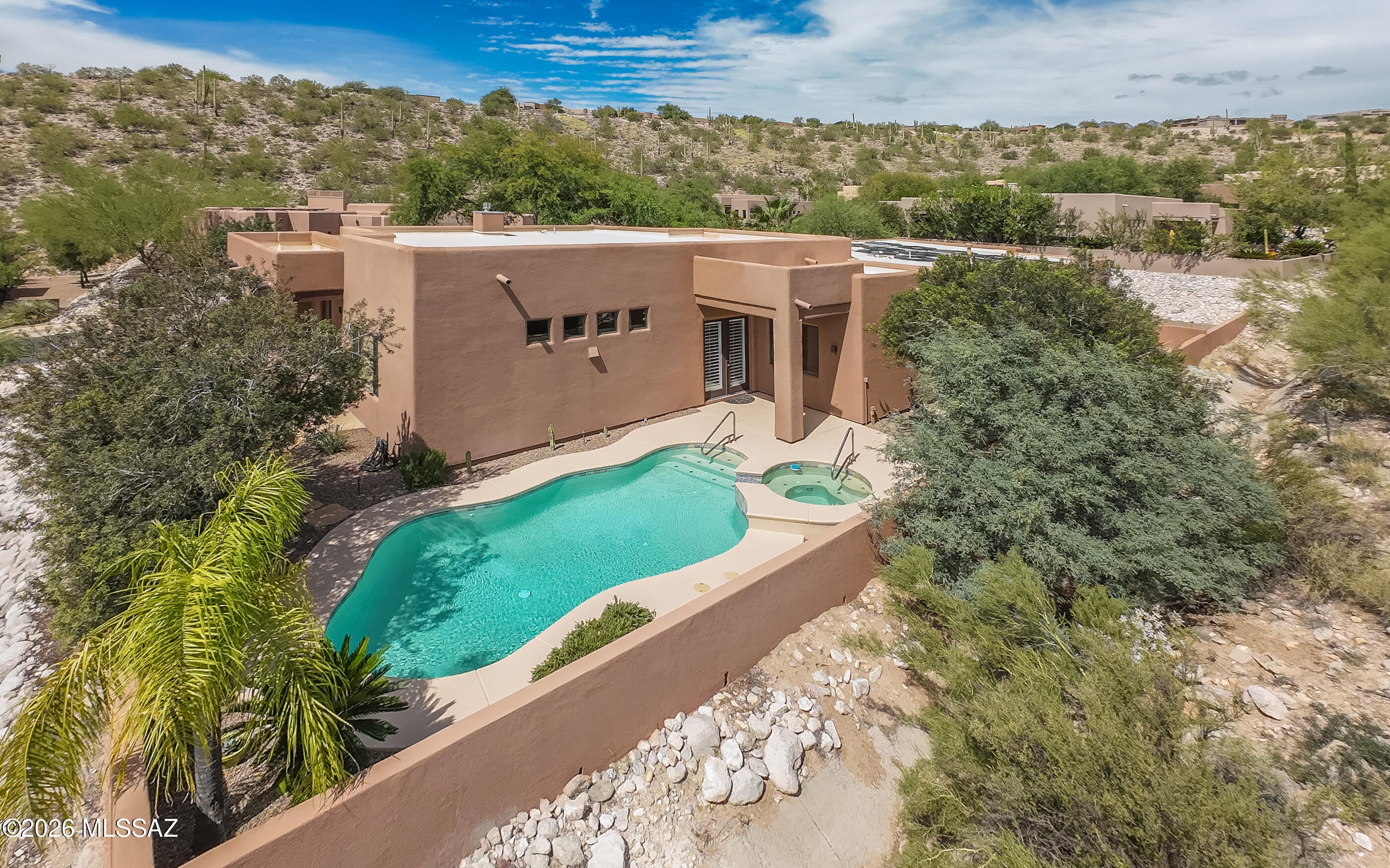 Sabino Mountain (1-290) - Residential