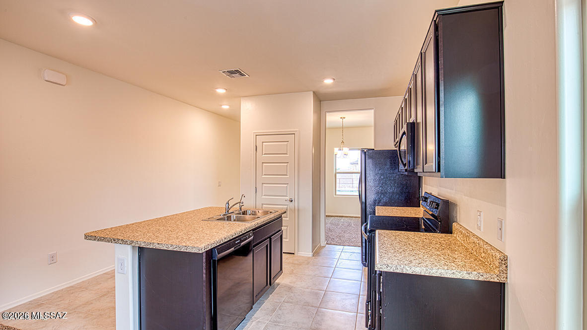 Saguaro Bloom SQ20180540069 - Residential Lease