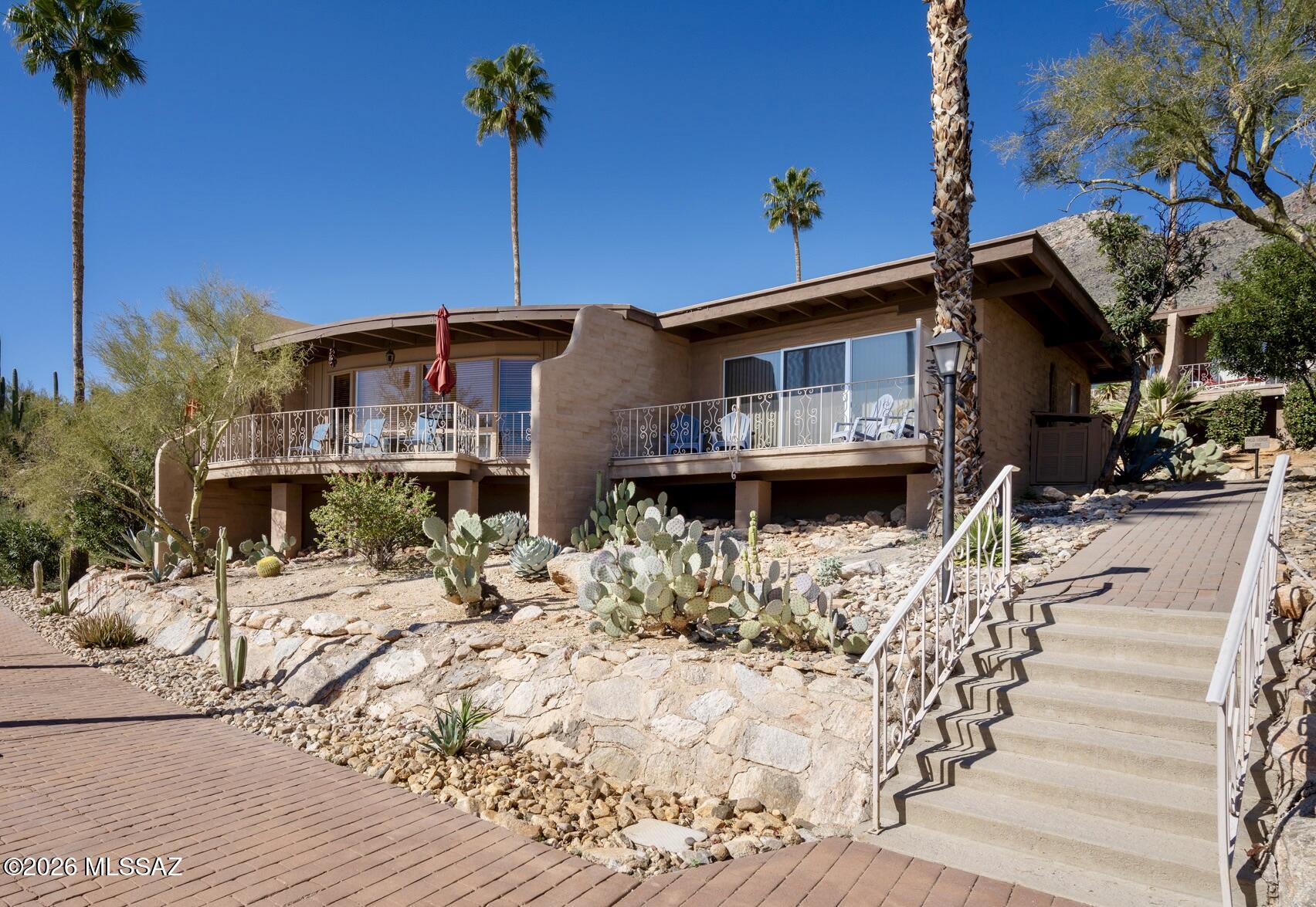 Mission Hills Townhomes (1-39) - Residential