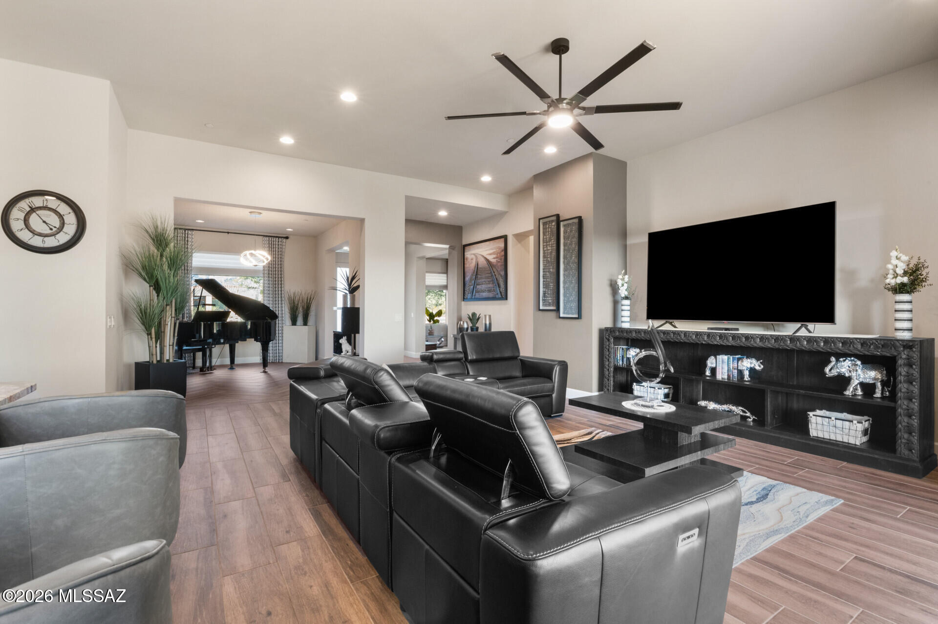 Enclave (The) - Residential