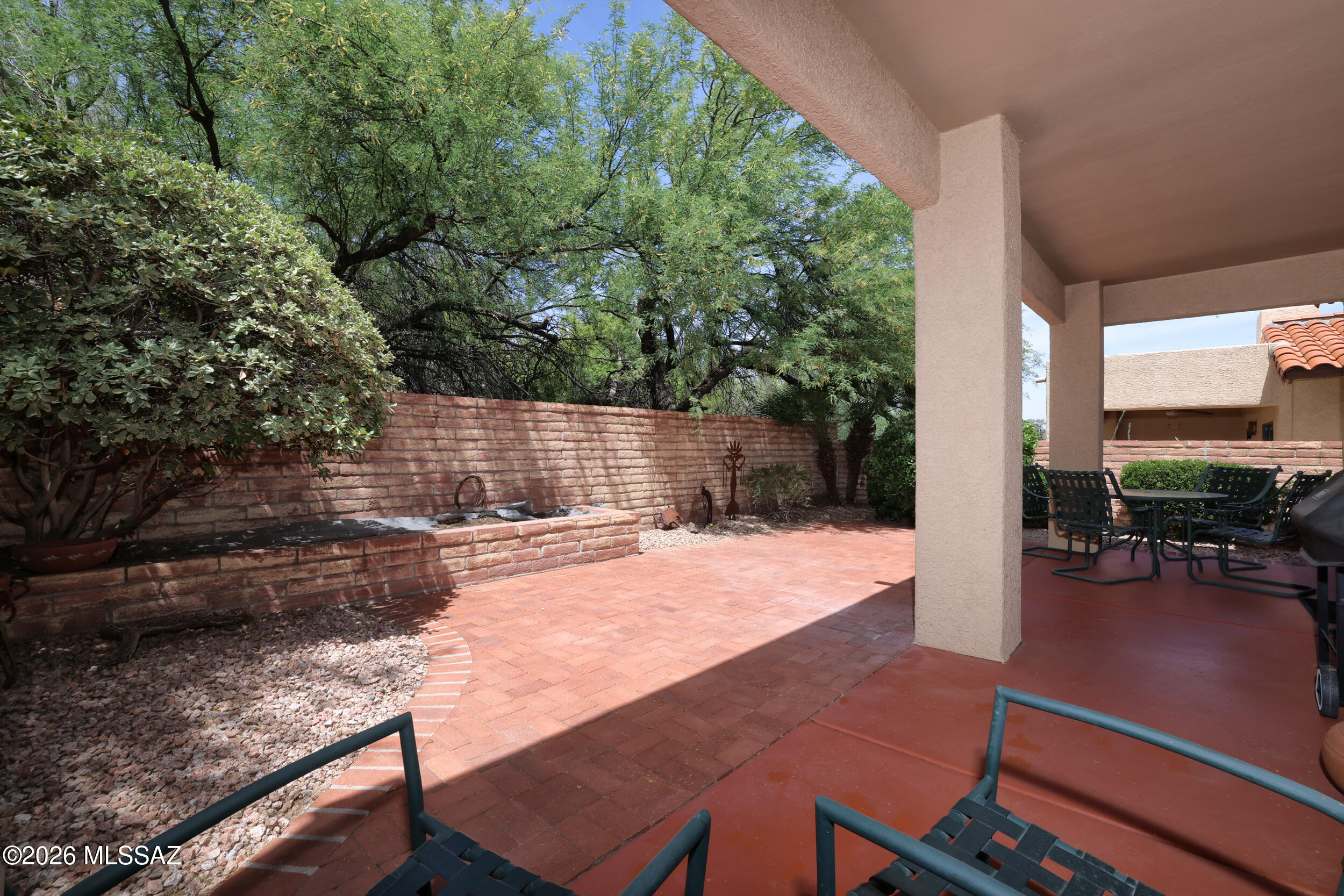 Valle Del Oro Townhomes (1-90) - Residential