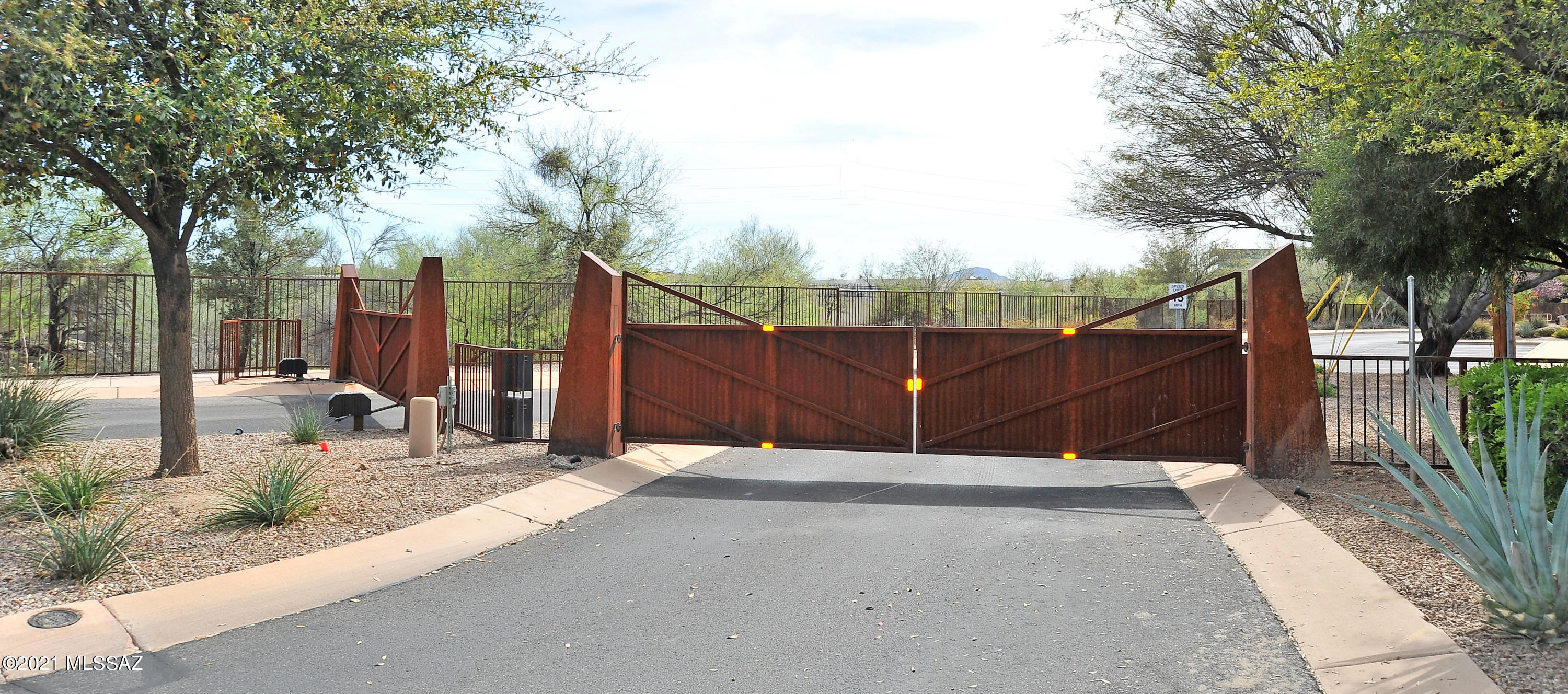 Miramonte at the River (1-163) - Residential Lease