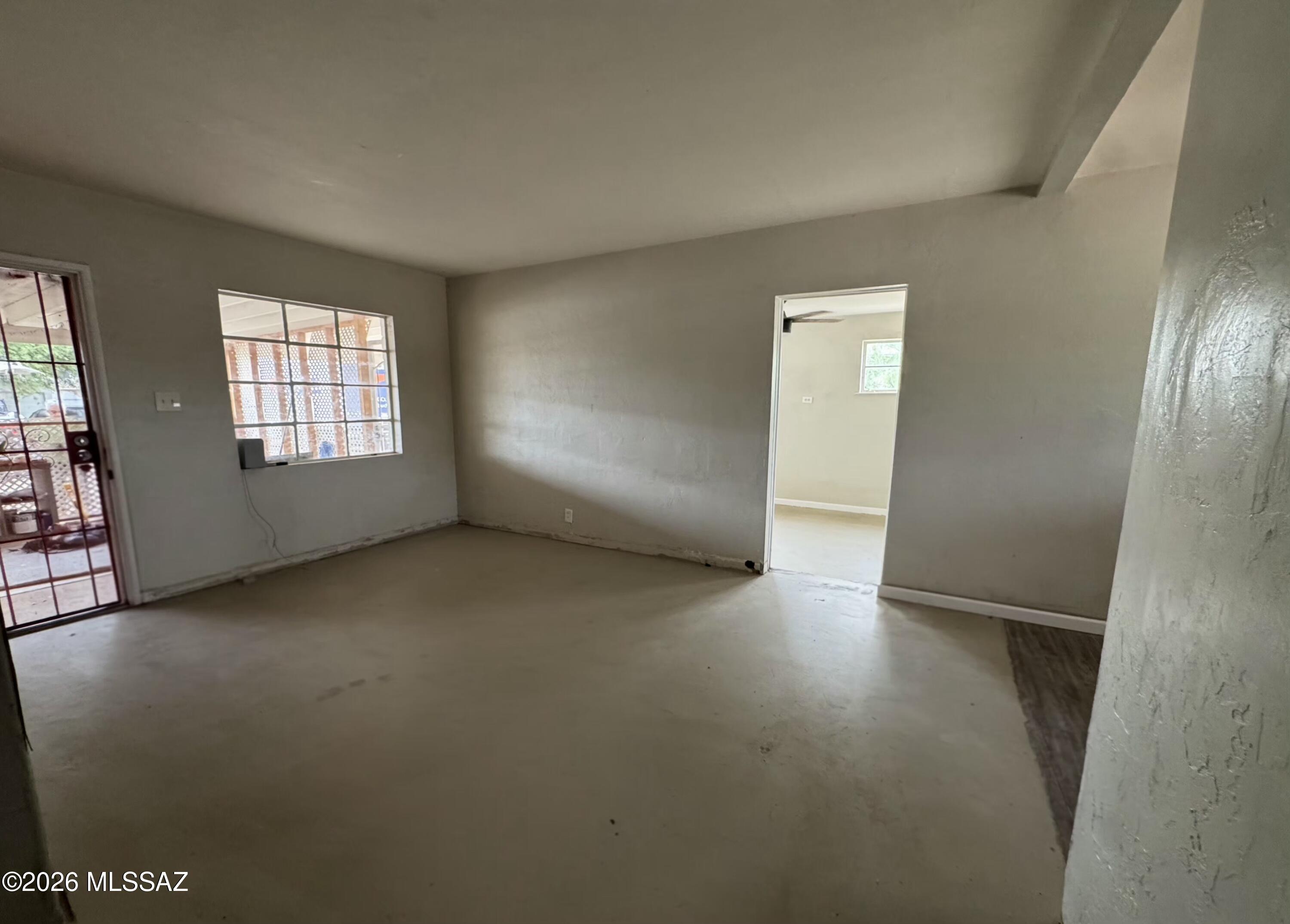Del Monte Village - Residential