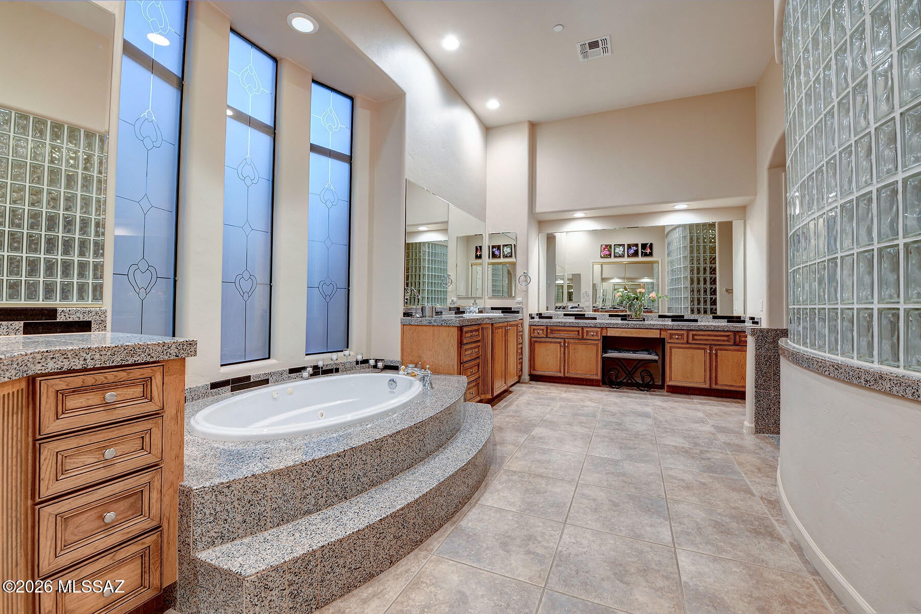 Sabino Mountain (1-290) - Residential