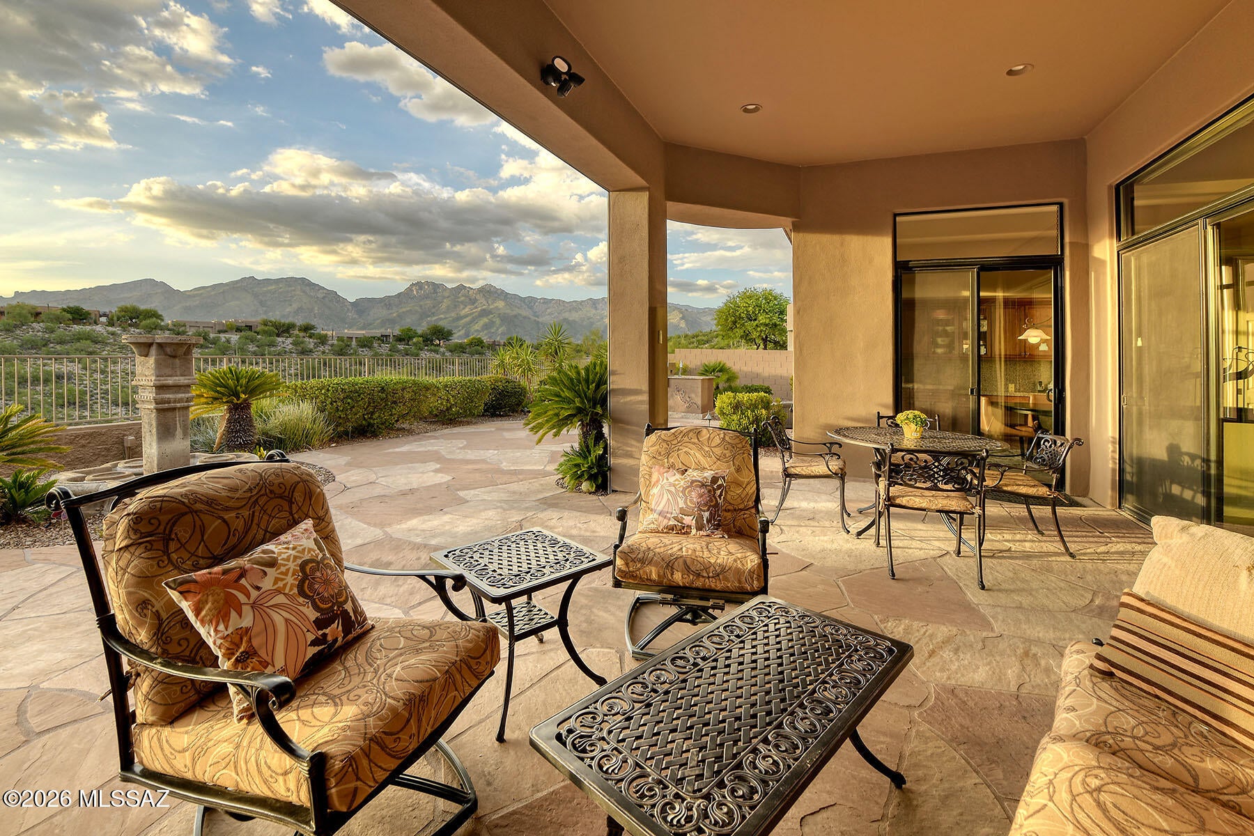 Sabino Mountain (1-290) - Residential