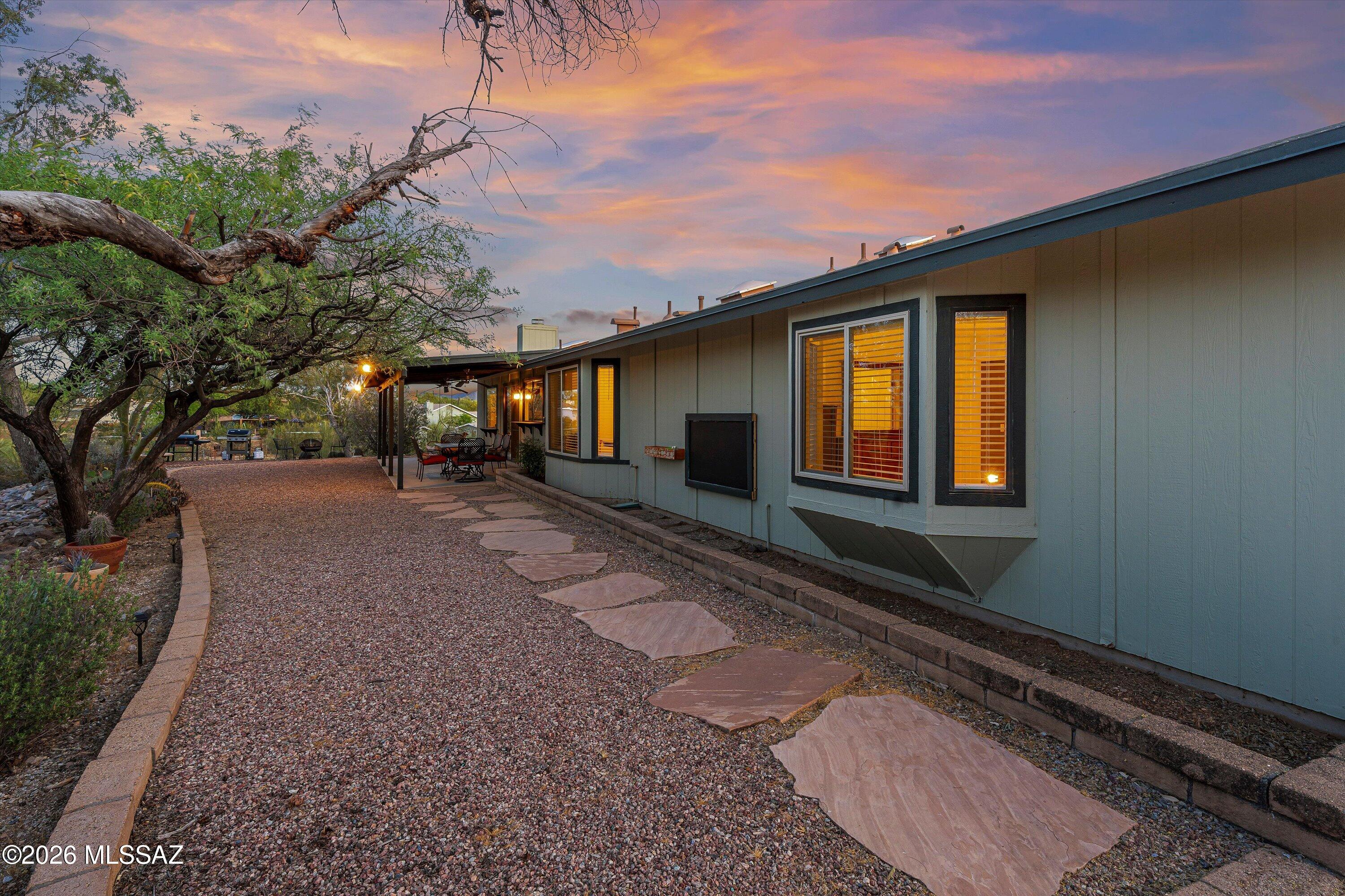 Del Cerro Estates (1-26) - Residential