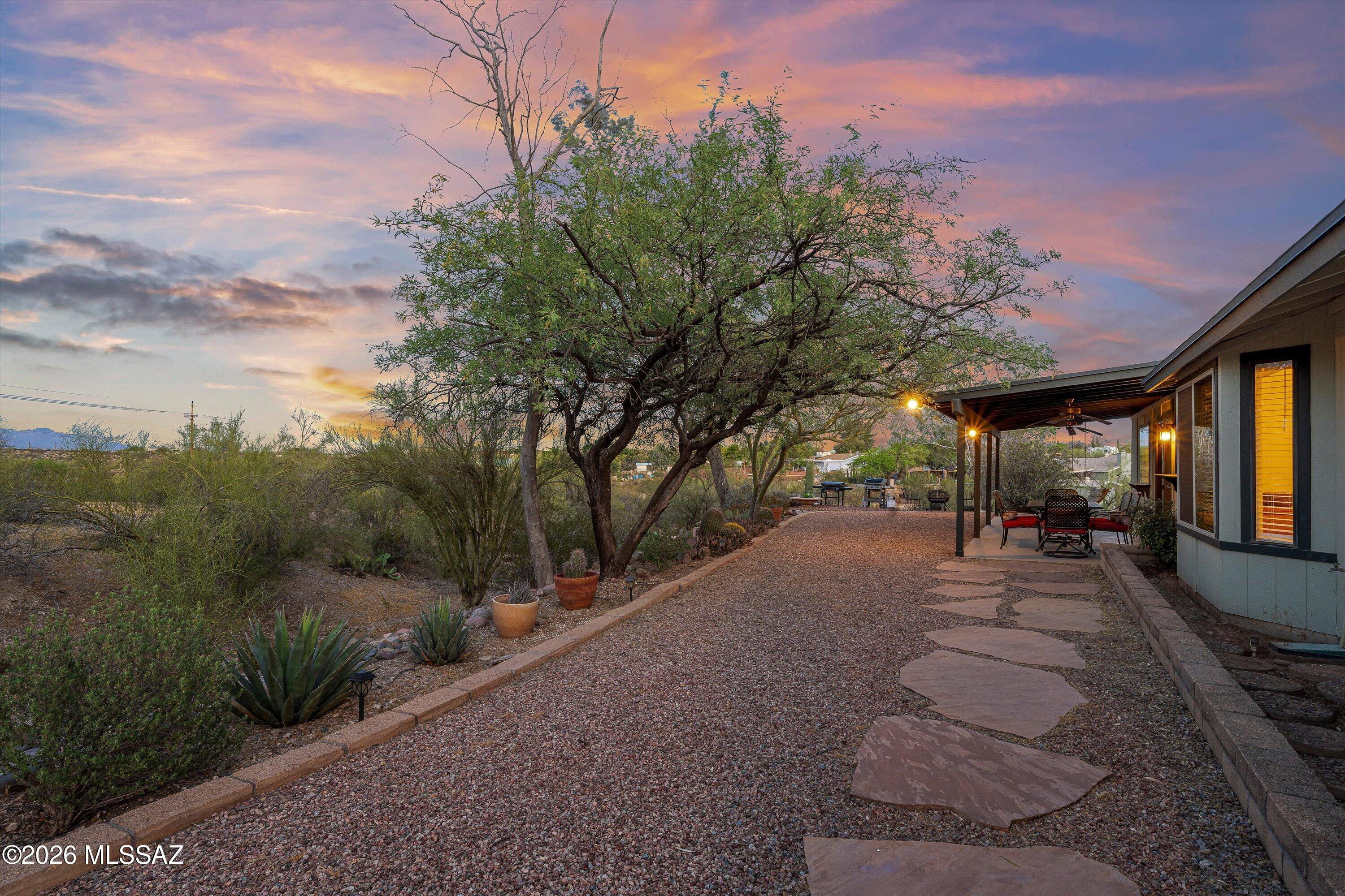Del Cerro Estates (1-26) - Residential