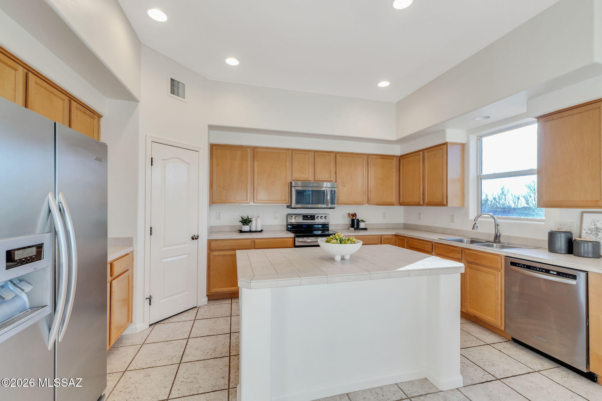 Bluffs At Dove Mountain (1-122) - Residential