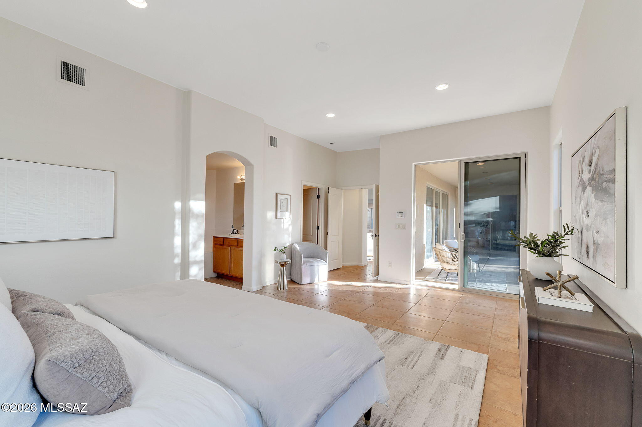 Bluffs At Dove Mountain (1-122) - Residential