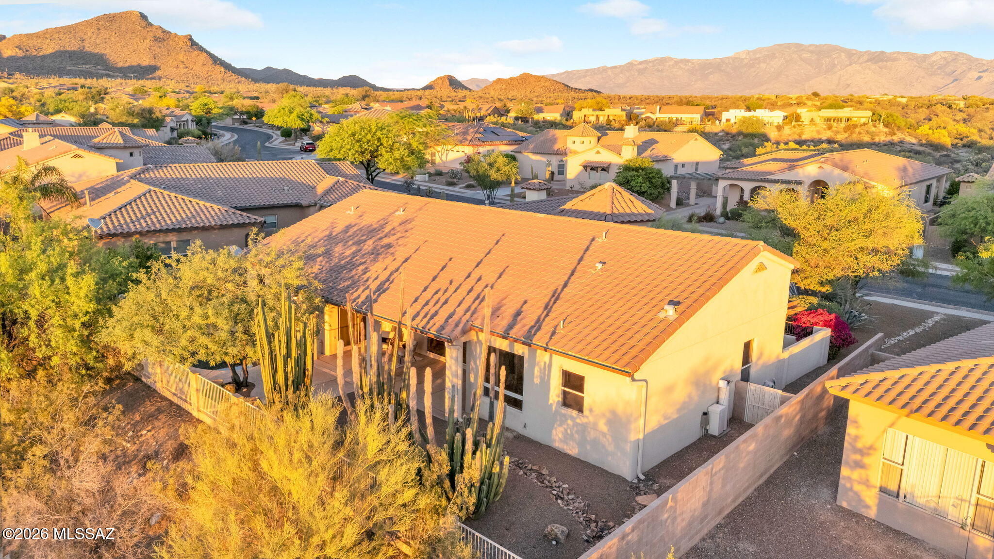 Bluffs At Dove Mountain (1-122) - Residential