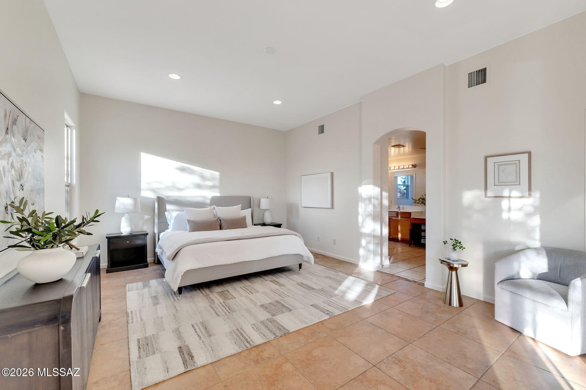 Bluffs At Dove Mountain (1-122) - Residential