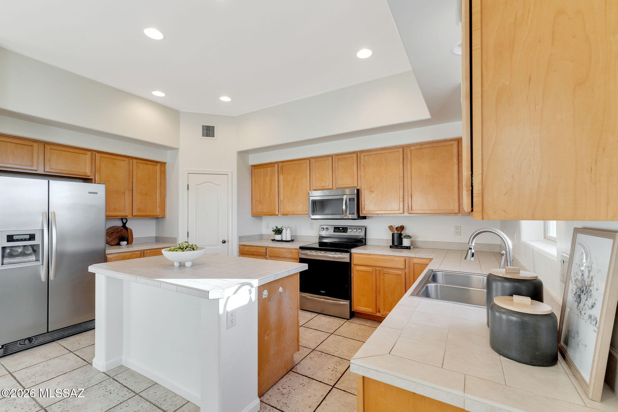 Bluffs At Dove Mountain (1-122) - Residential