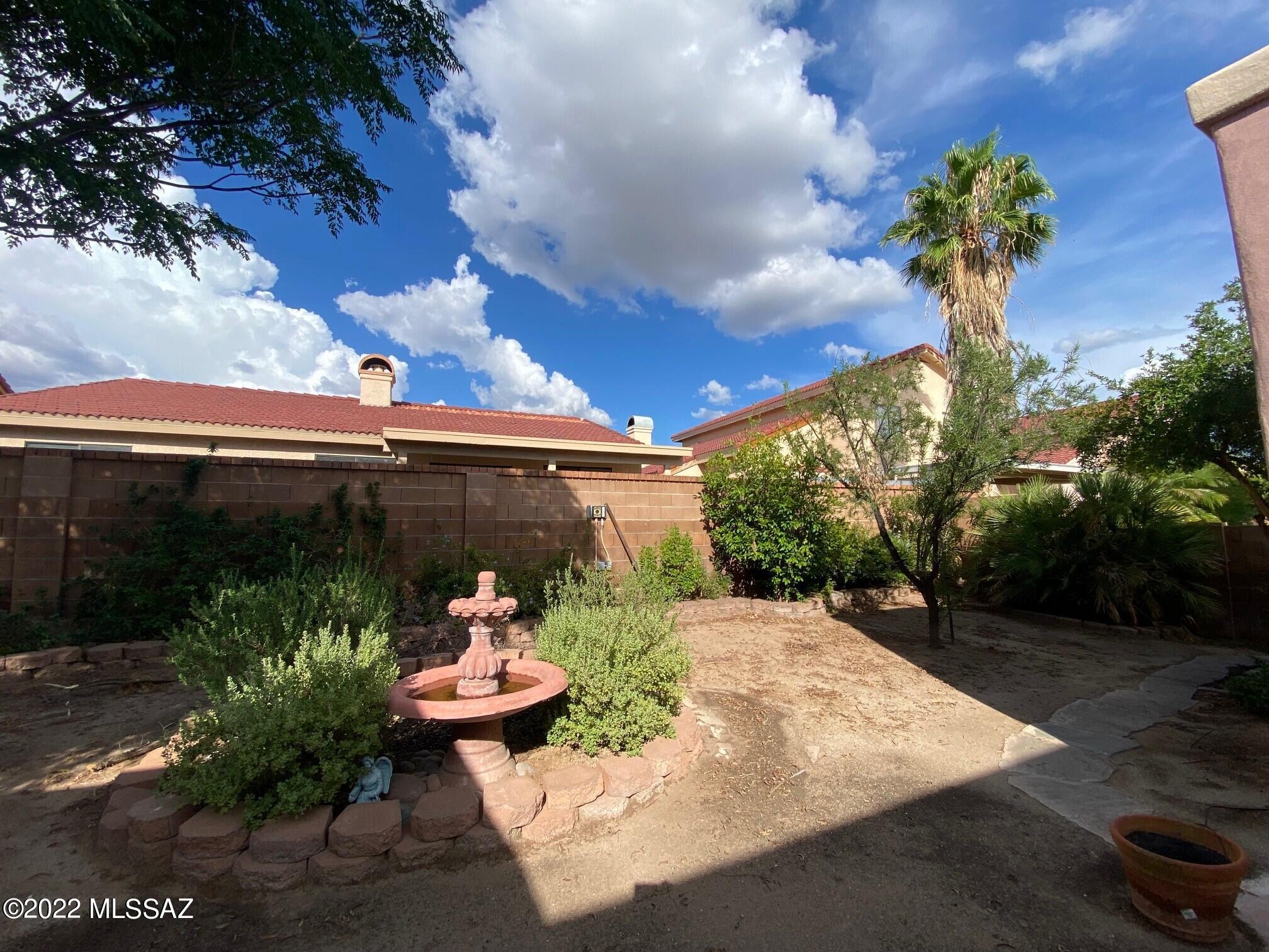 Villages Of La Canada (The) - Residential Lease