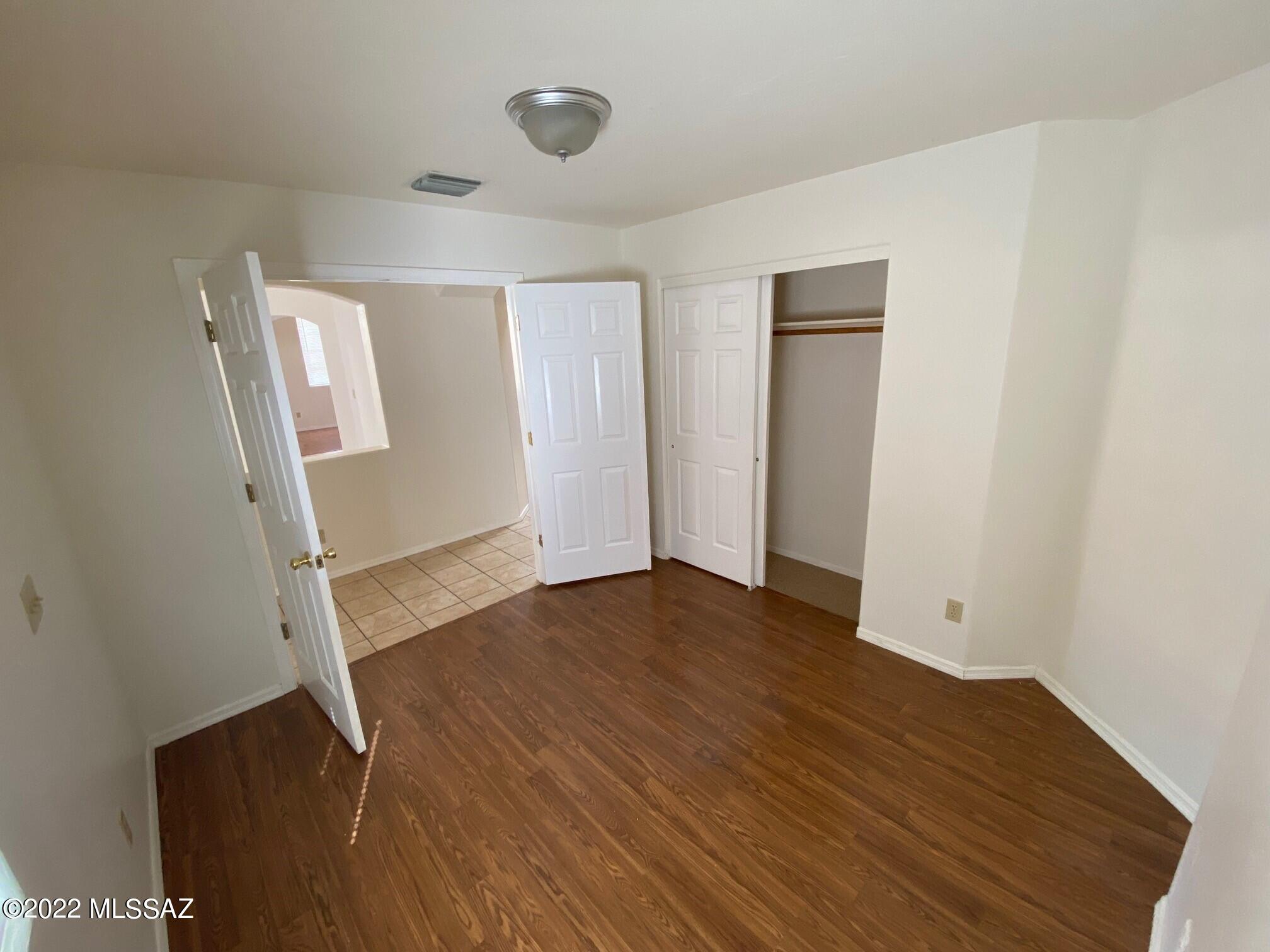 Villages Of La Canada (The) - Residential Lease
