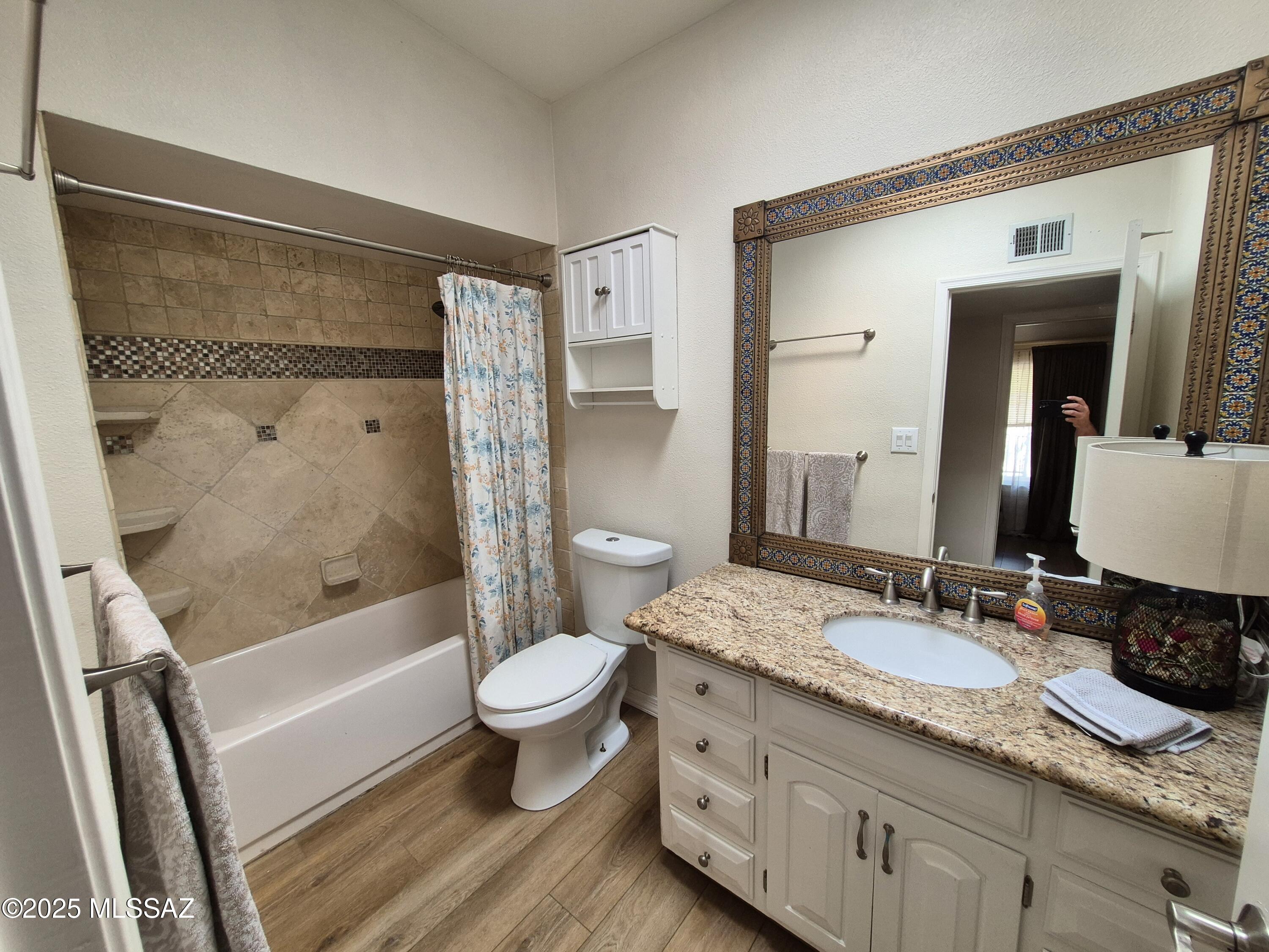 La Buena Vida Estates (1-37) - Residential Lease
