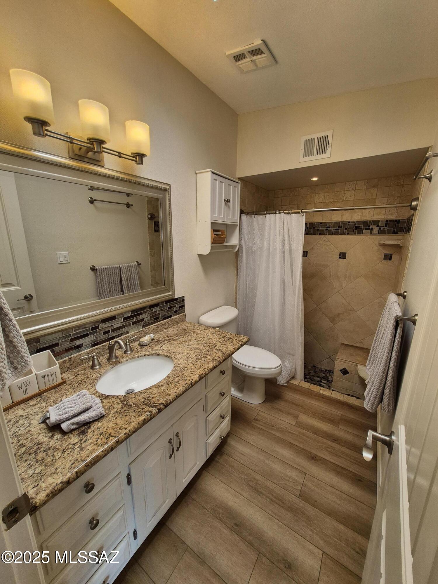 La Buena Vida Estates (1-37) - Residential Lease