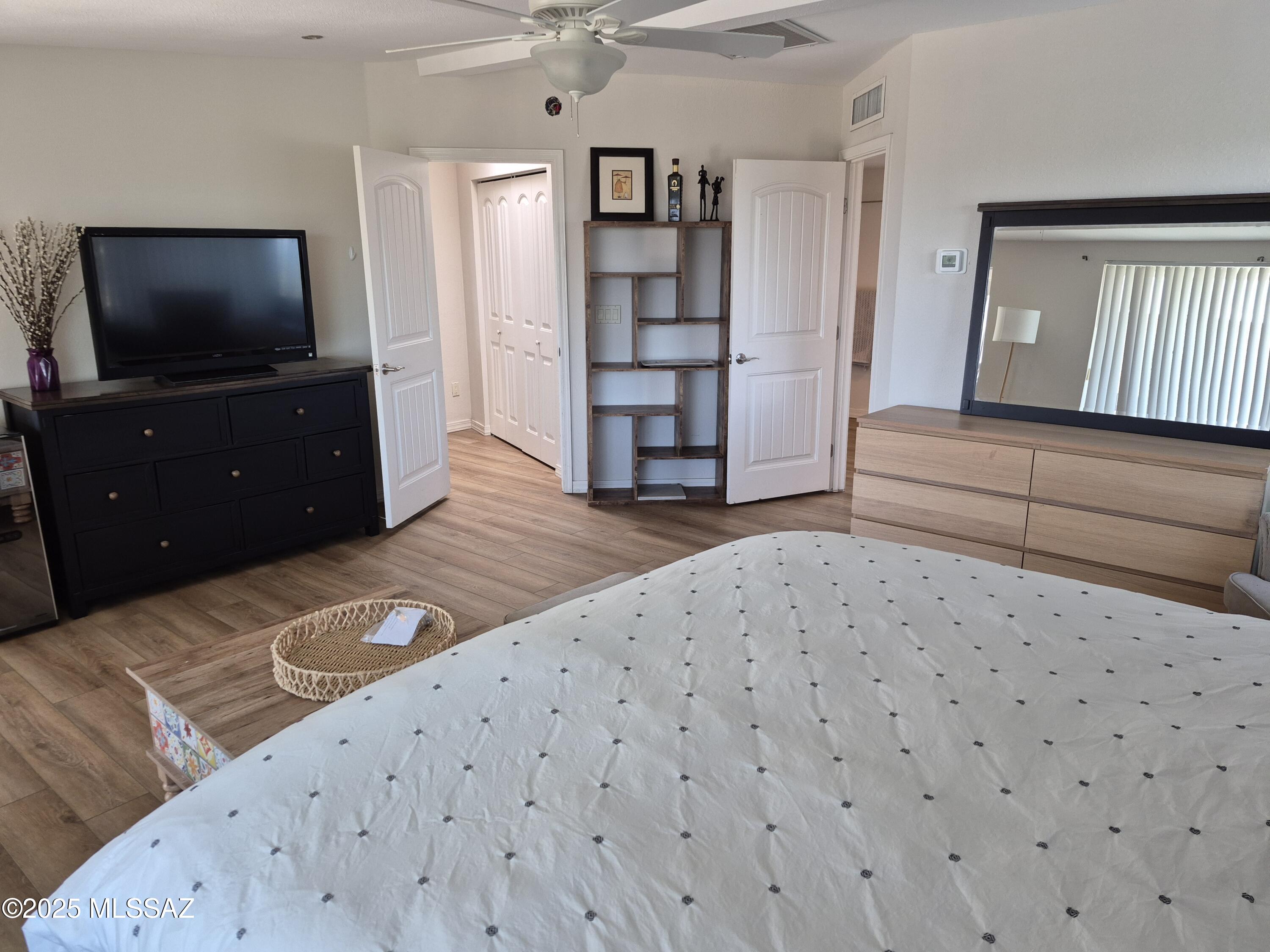 La Buena Vida Estates (1-37) - Residential Lease