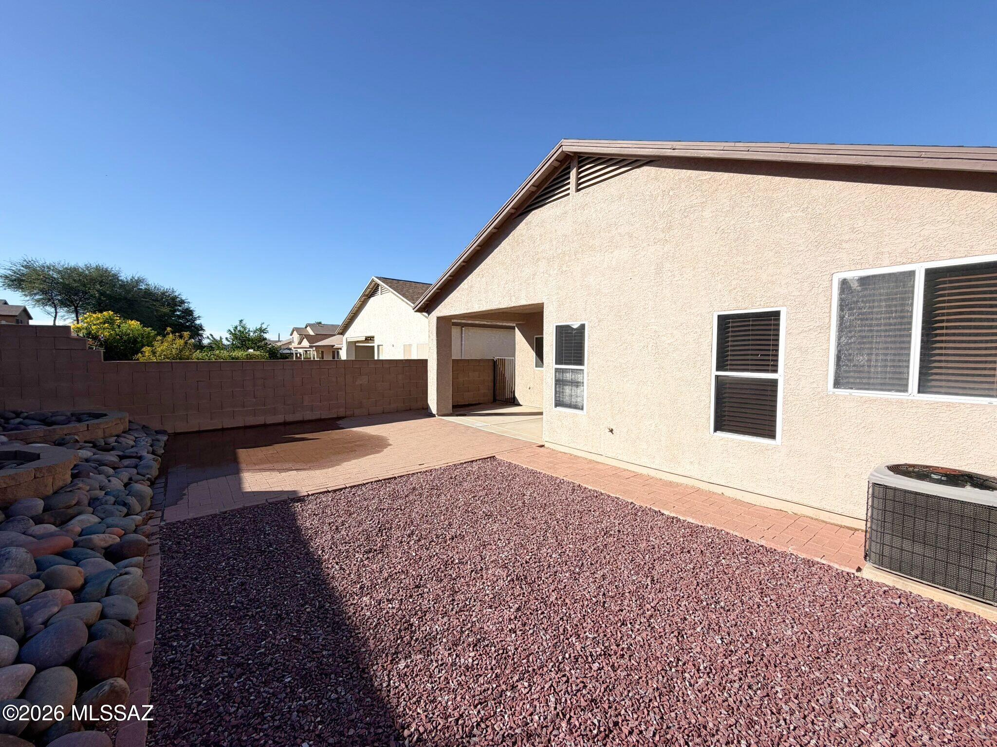 Silver Pass (1-276) - Residential Lease