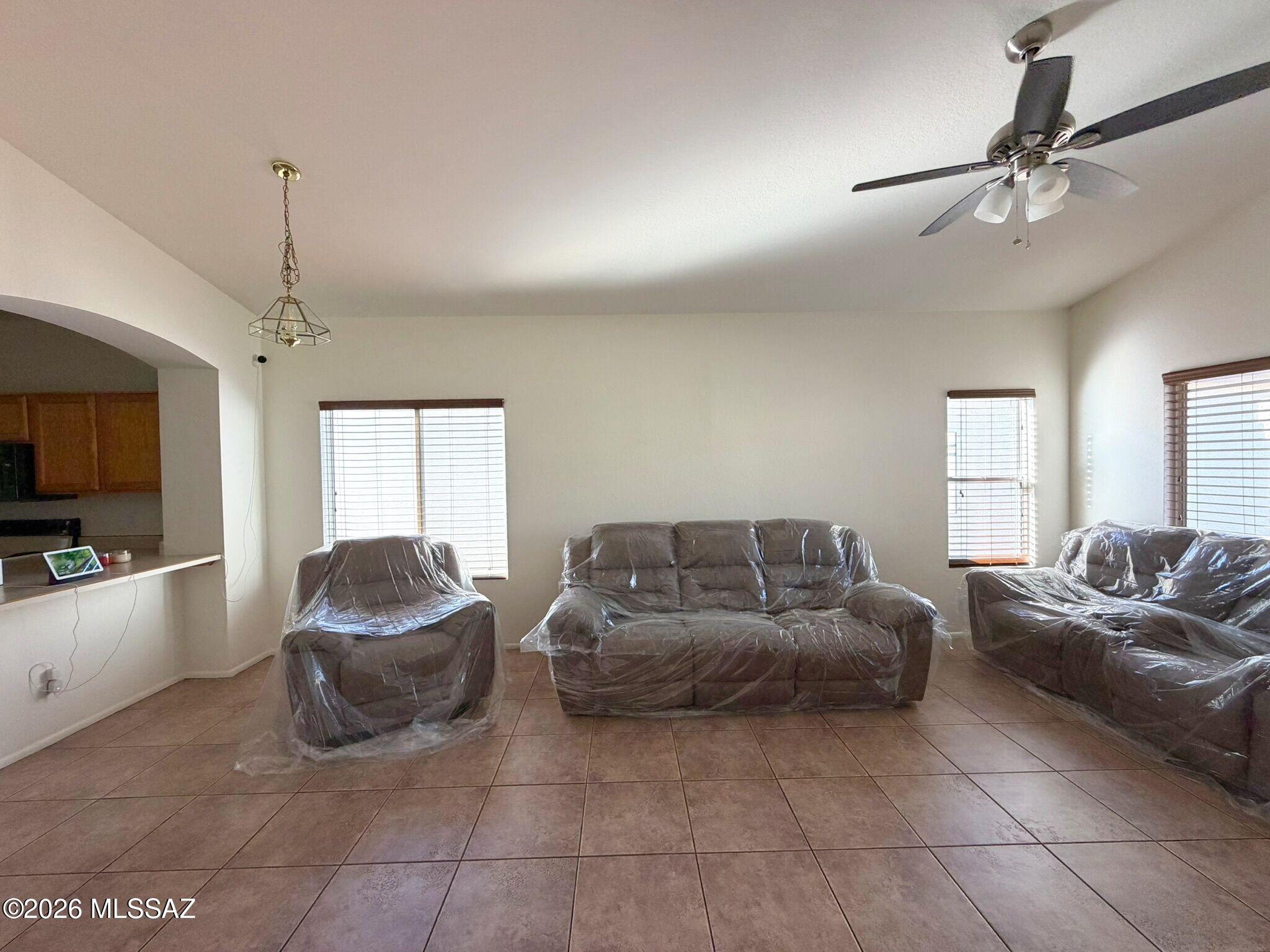 Silver Pass (1-276) - Residential Lease
