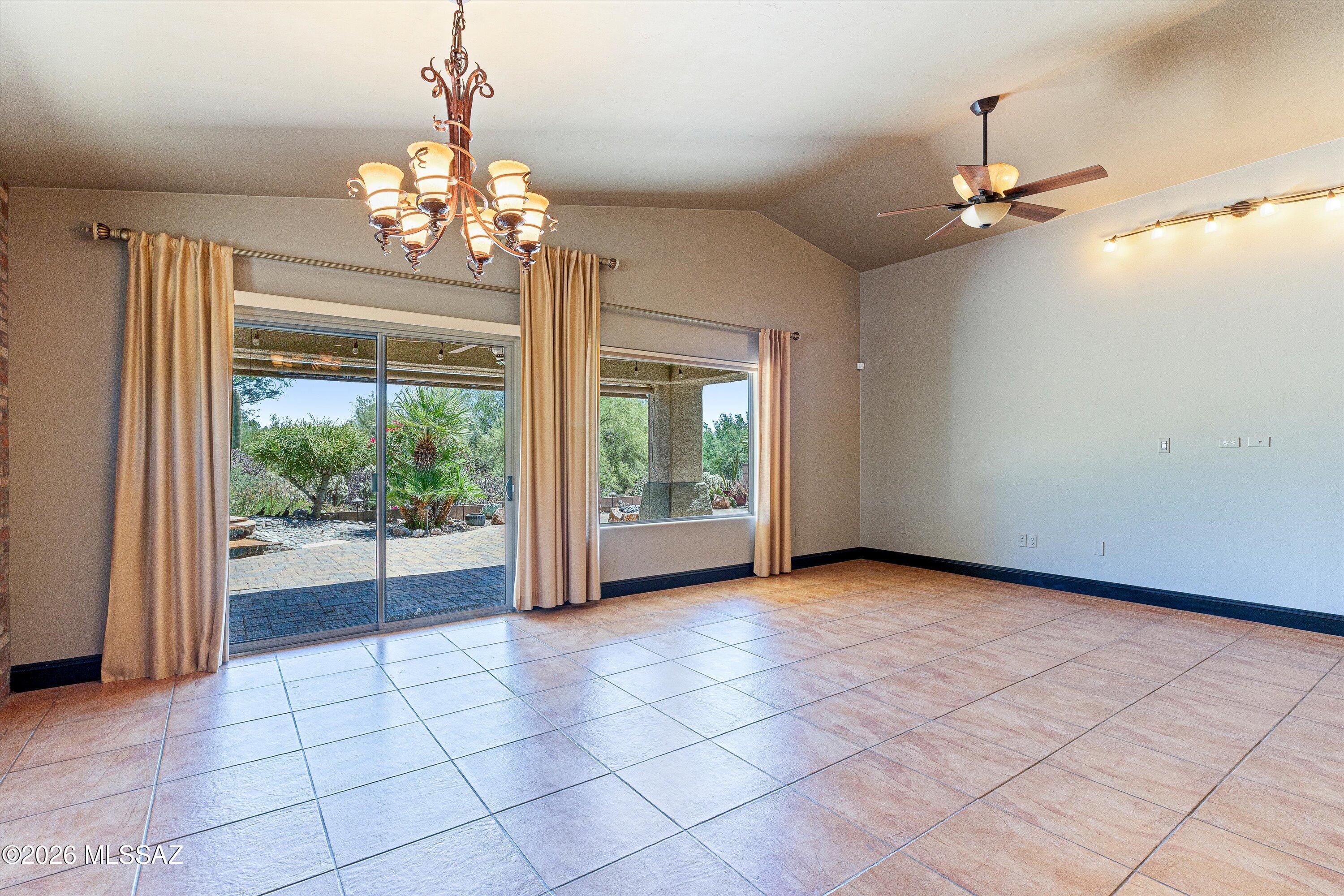 Heritage Highlands VII at Dove Mountain(1147-1298) - Residential