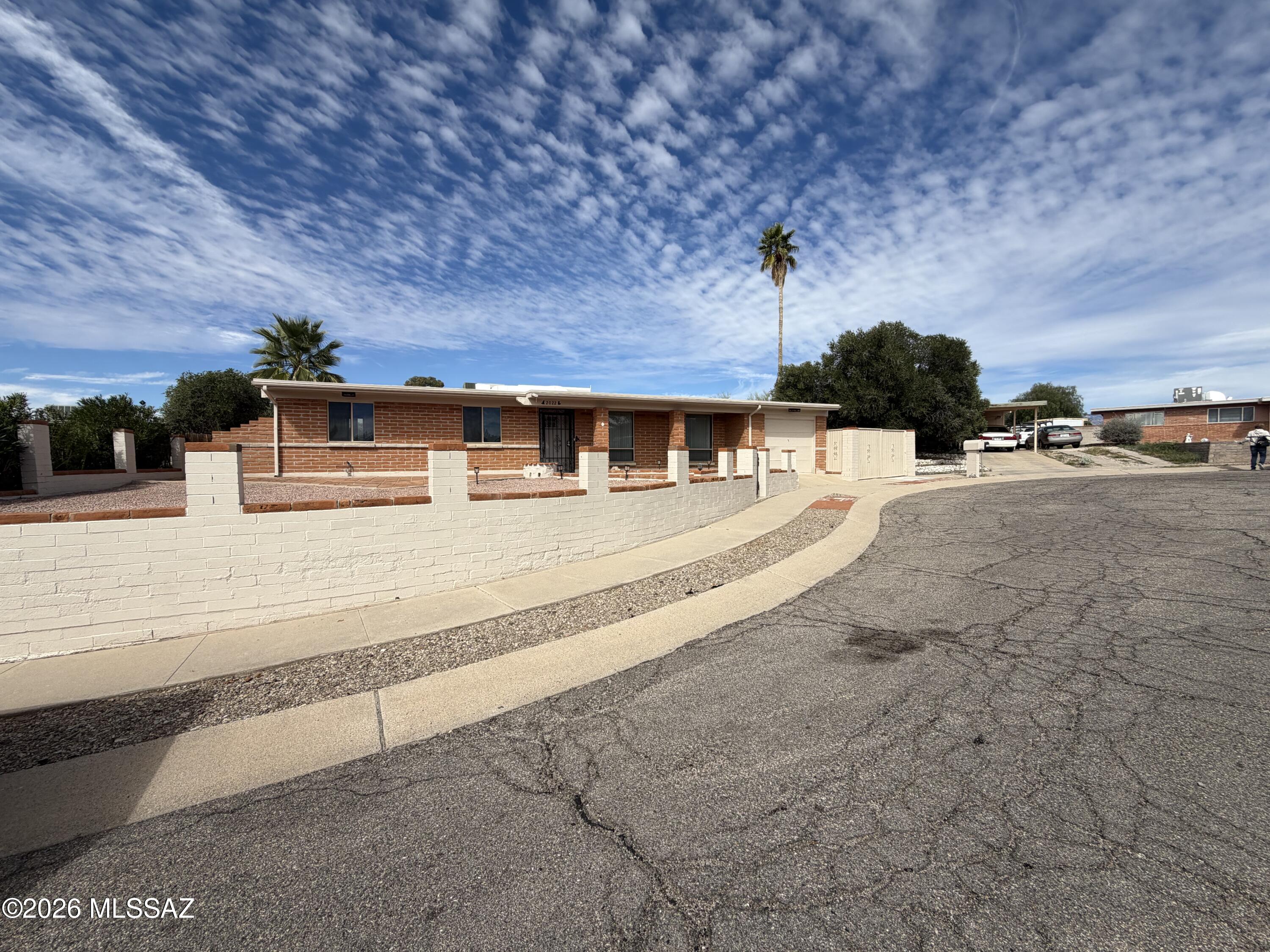 Braewood Terrace (1-107) - Residential