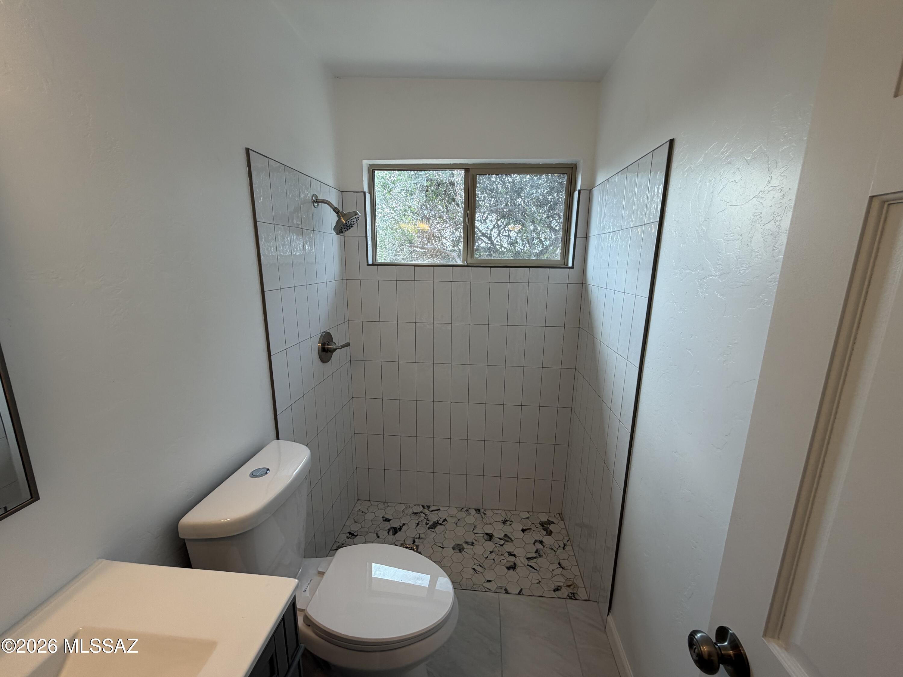 Braewood Terrace (1-107) - Residential